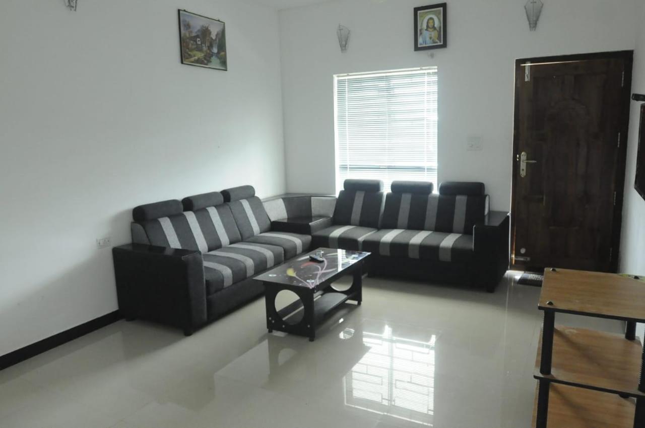 Apartment photo 1