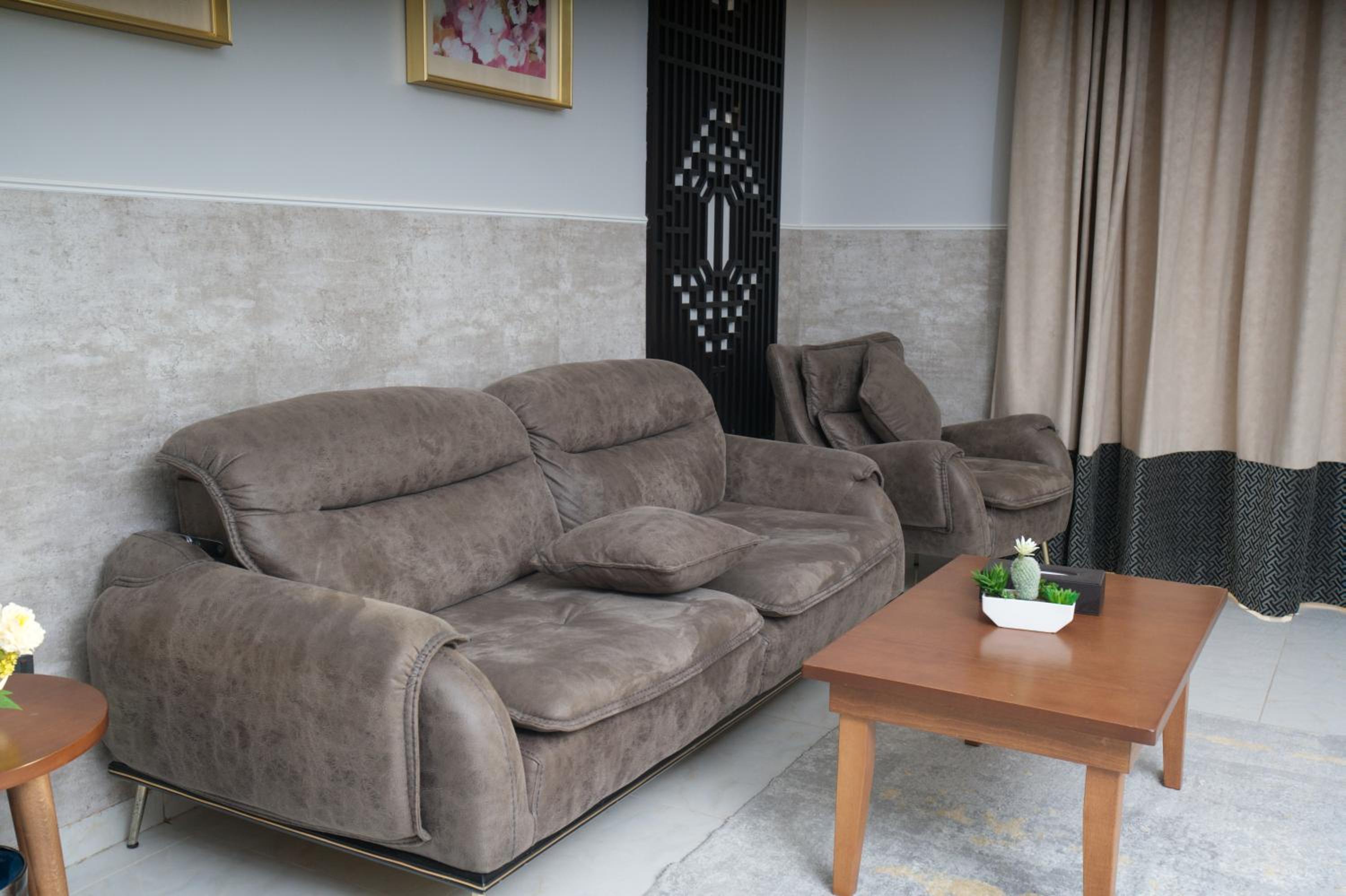 Deluxe Suite with Sea View photo 2