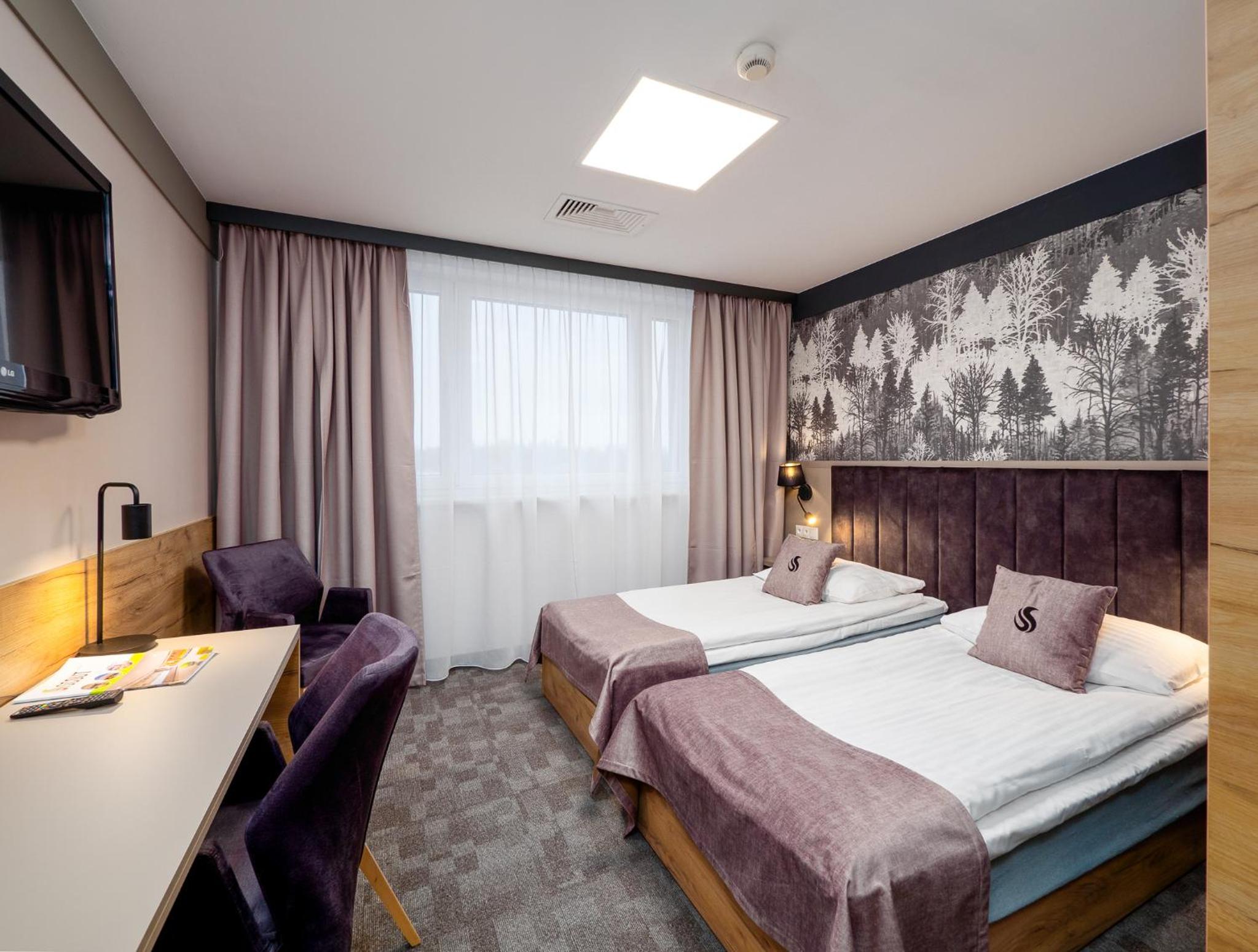 Twin Room - Photo 3