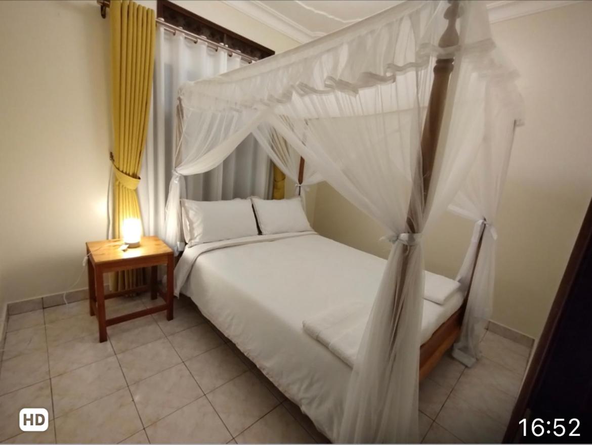 Villa photo 2