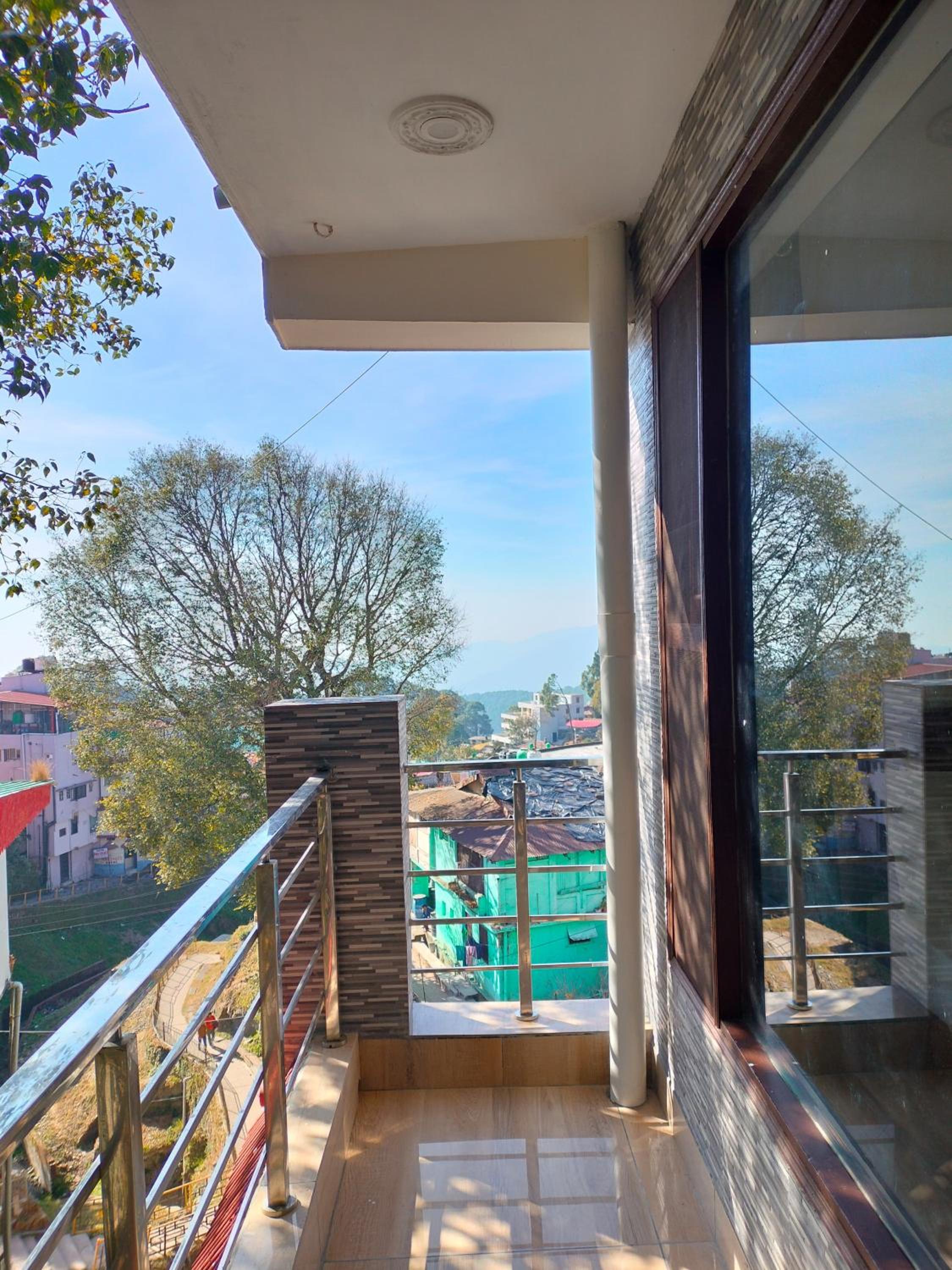 Triple Room With Balcony photo 3