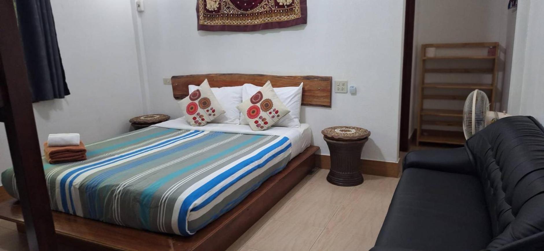 Quadruple Room with Balcony photo 3