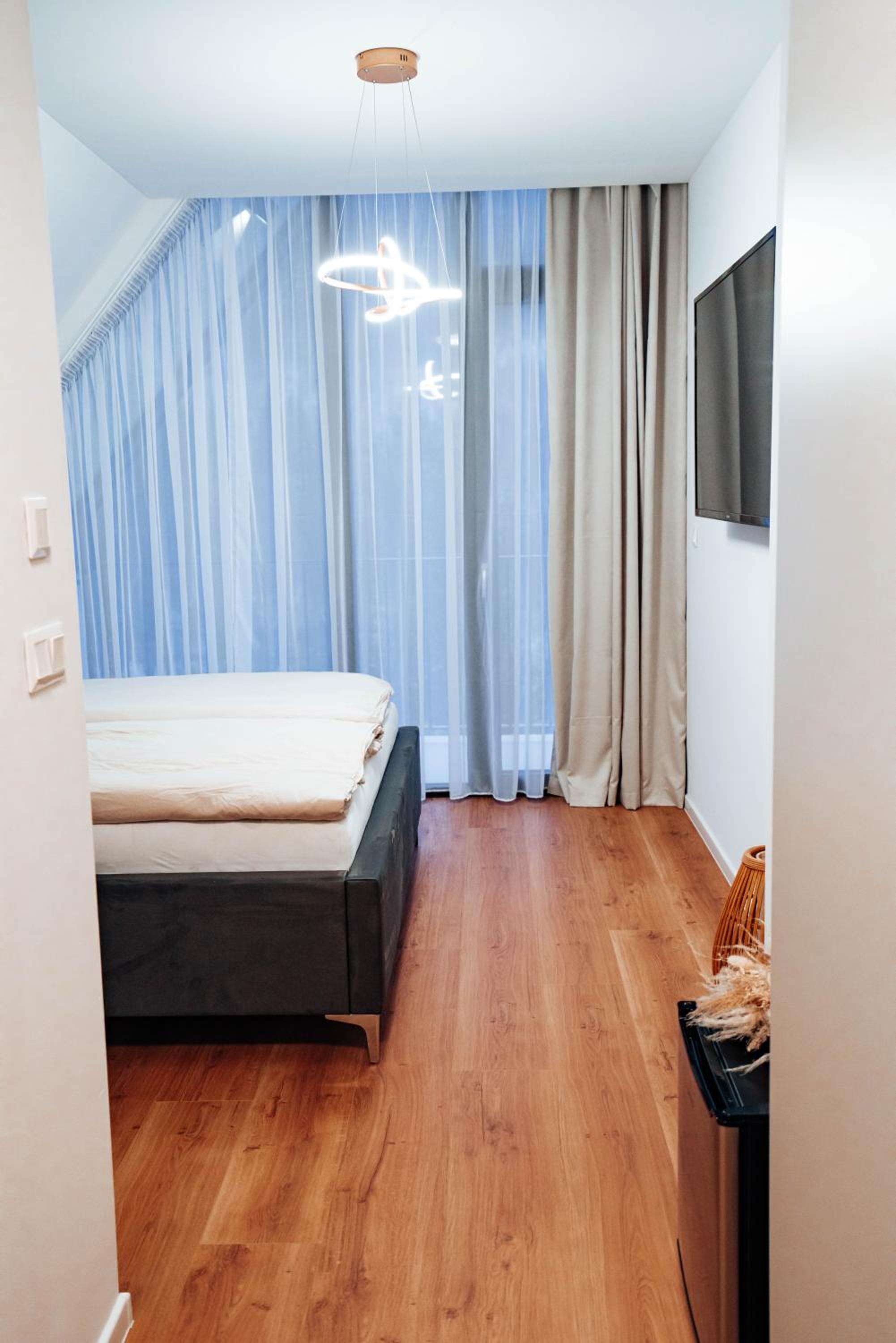 Deluxe Double Room with Balcony photo 1
