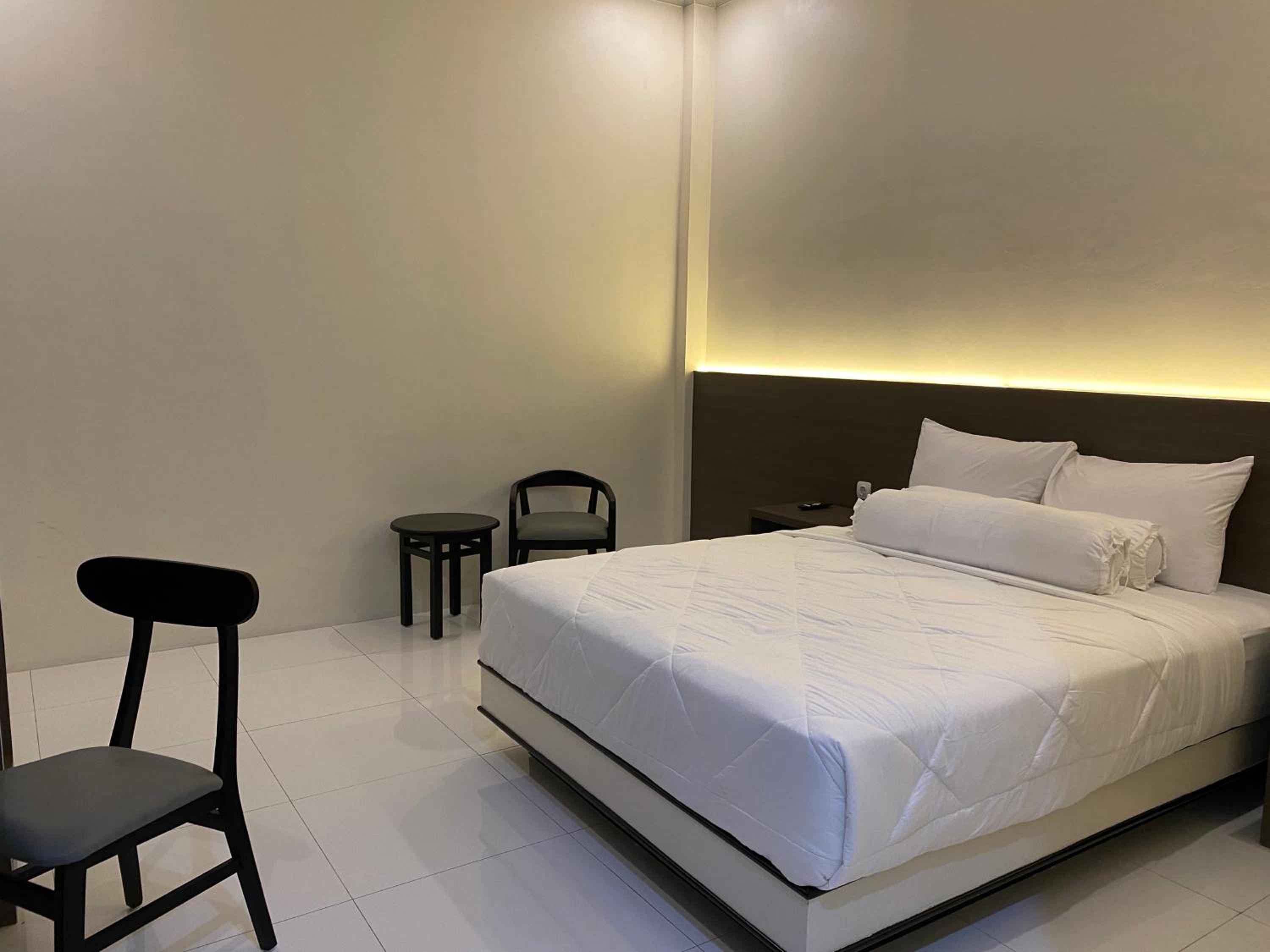 Superior Queen Room - Photo 1