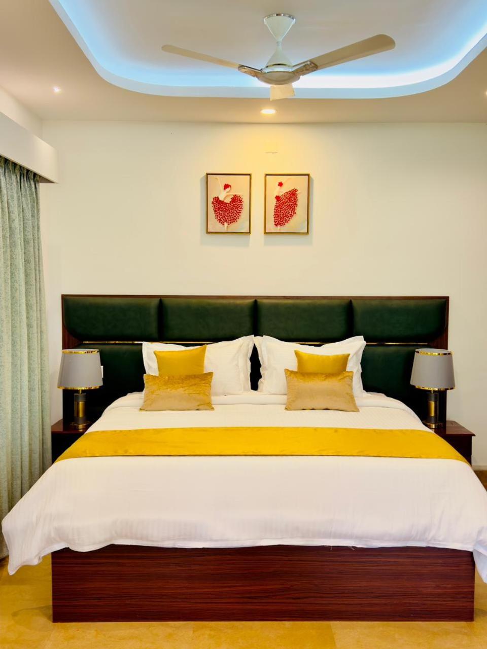 Family Suite with Balcony photo 1