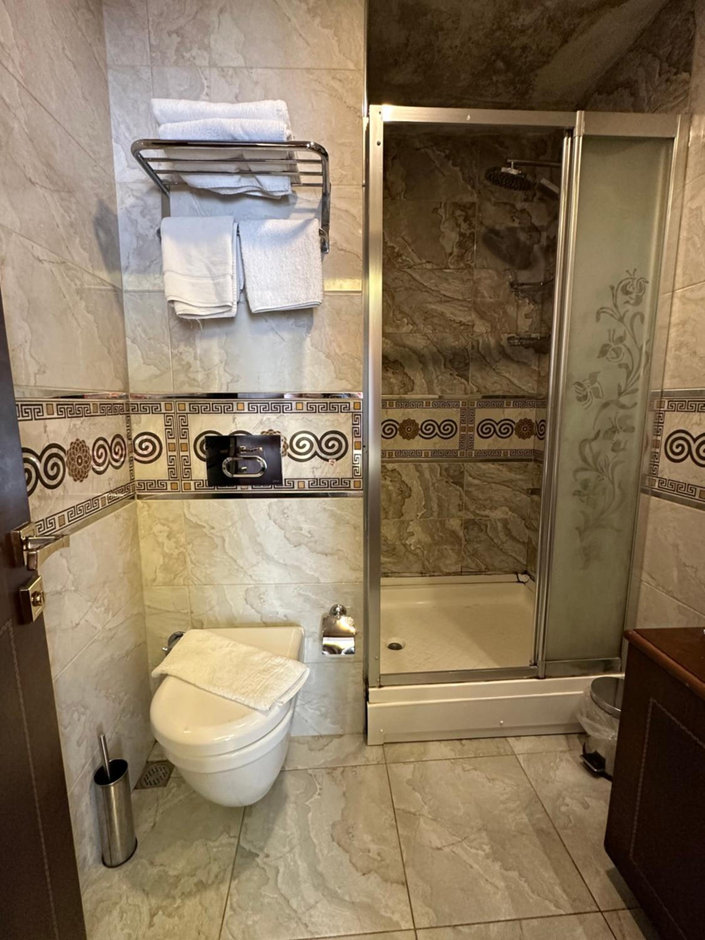 Deluxe Triple Room photo 3