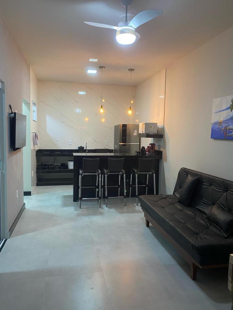 One-Bedroom Apartment photo 2