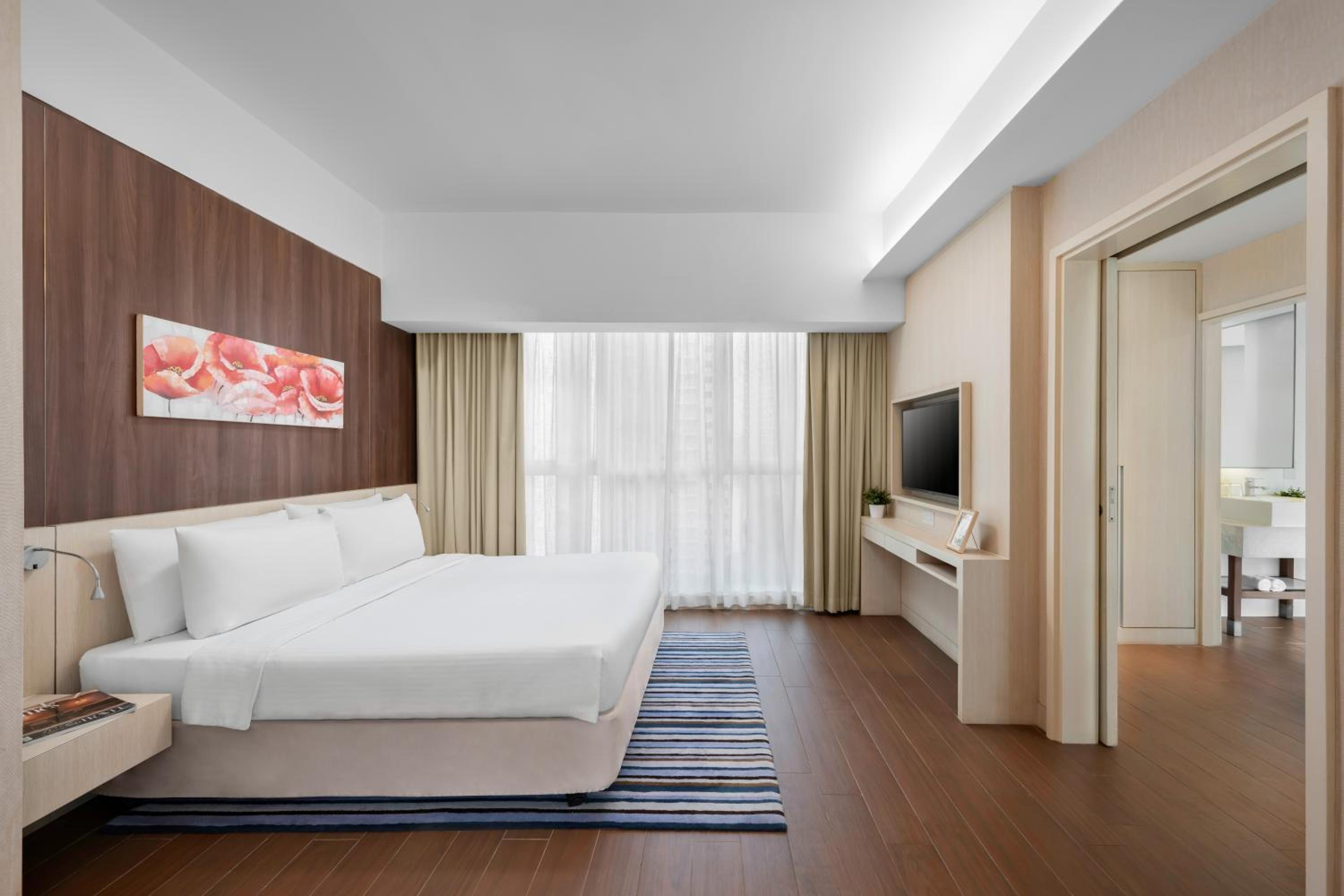 TWO-BEDROOM PREMIER SUITE