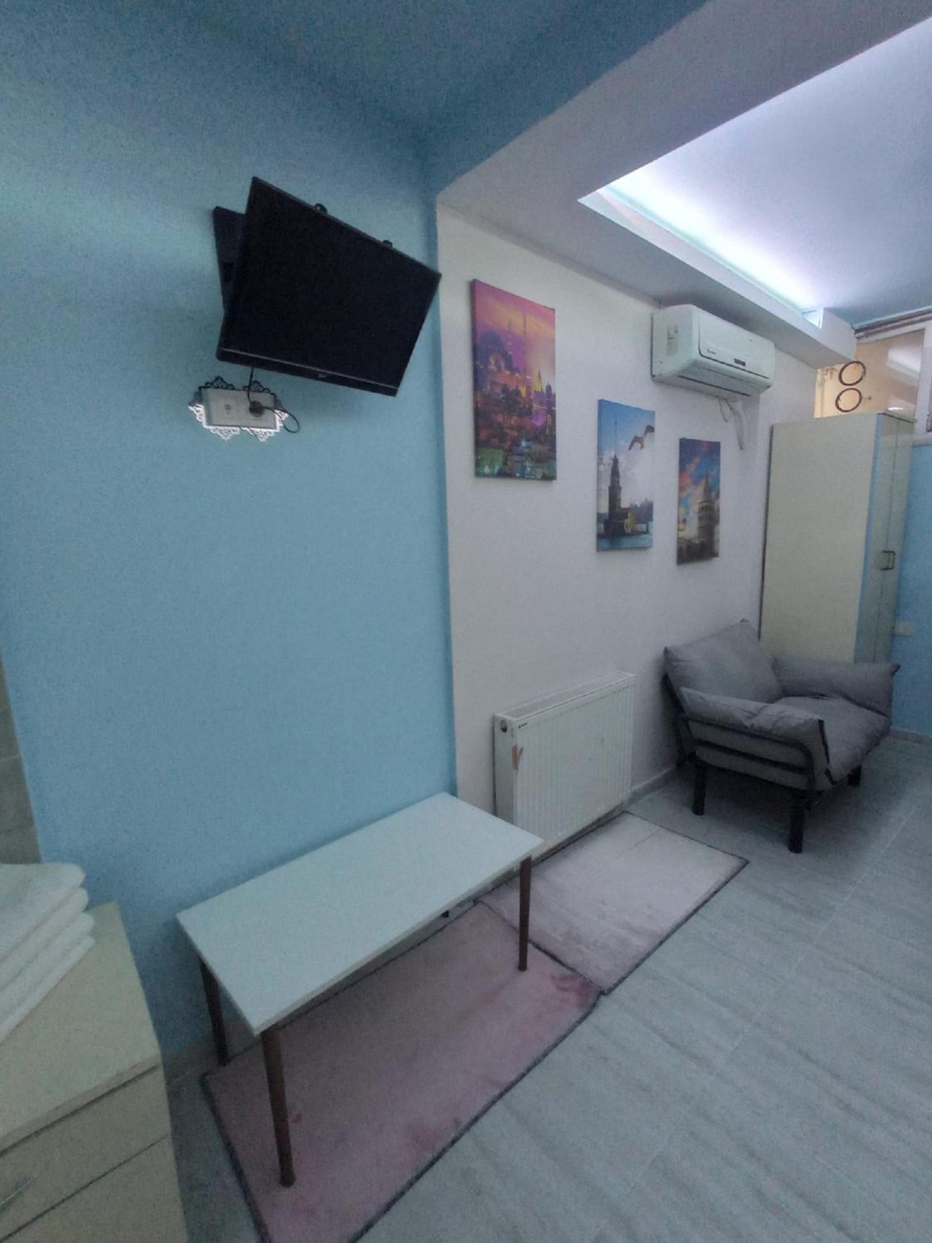 Bunk Bed In Female Dormitory Room   photo 3