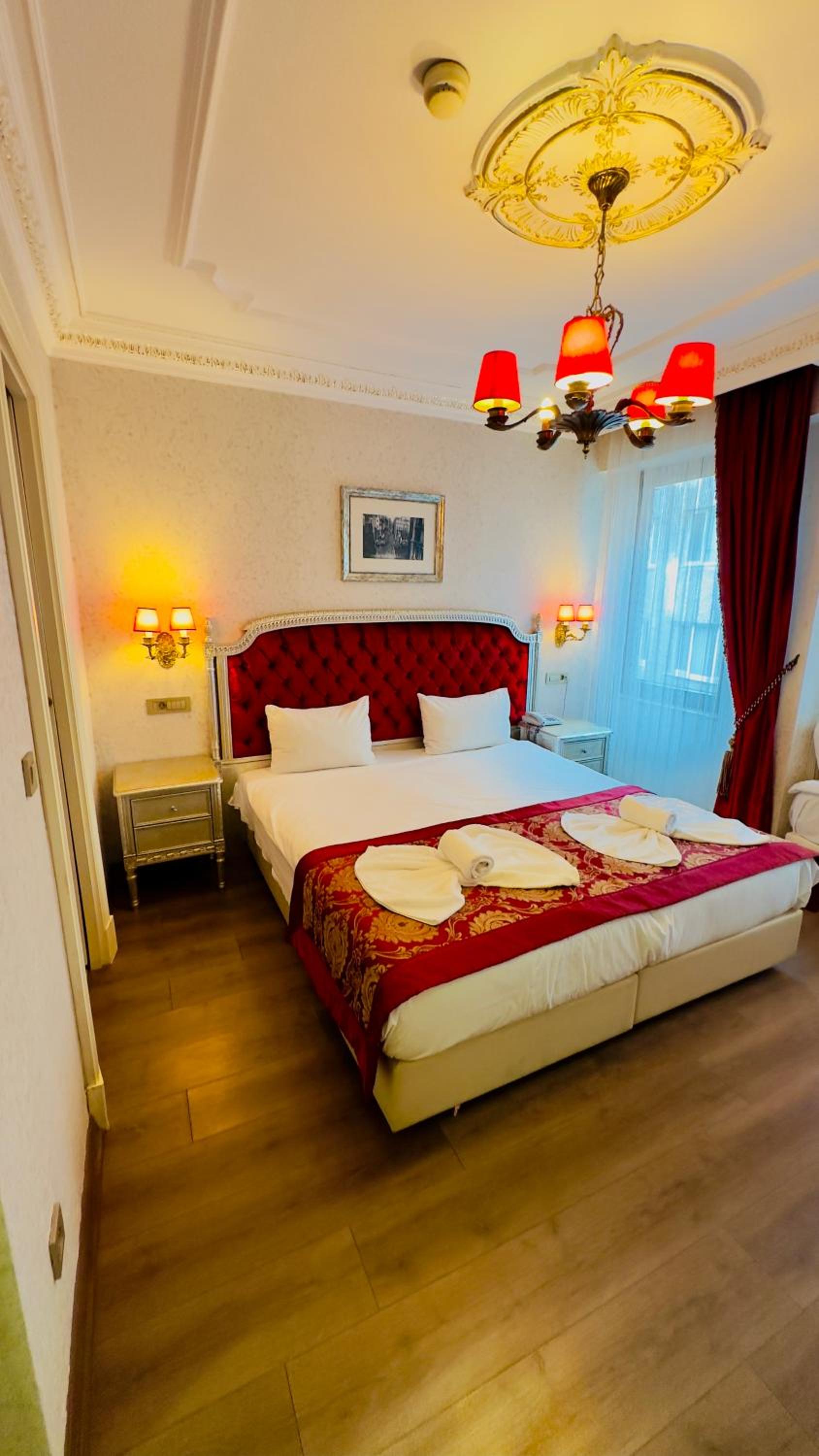 Deluxe Twin Room photo 3