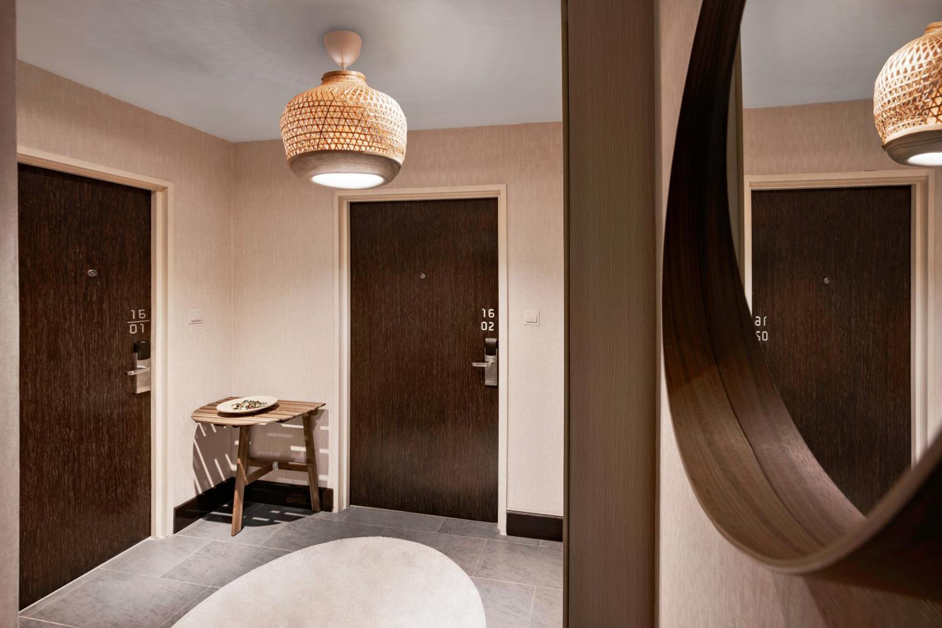 Family Connecting Suite photo 3