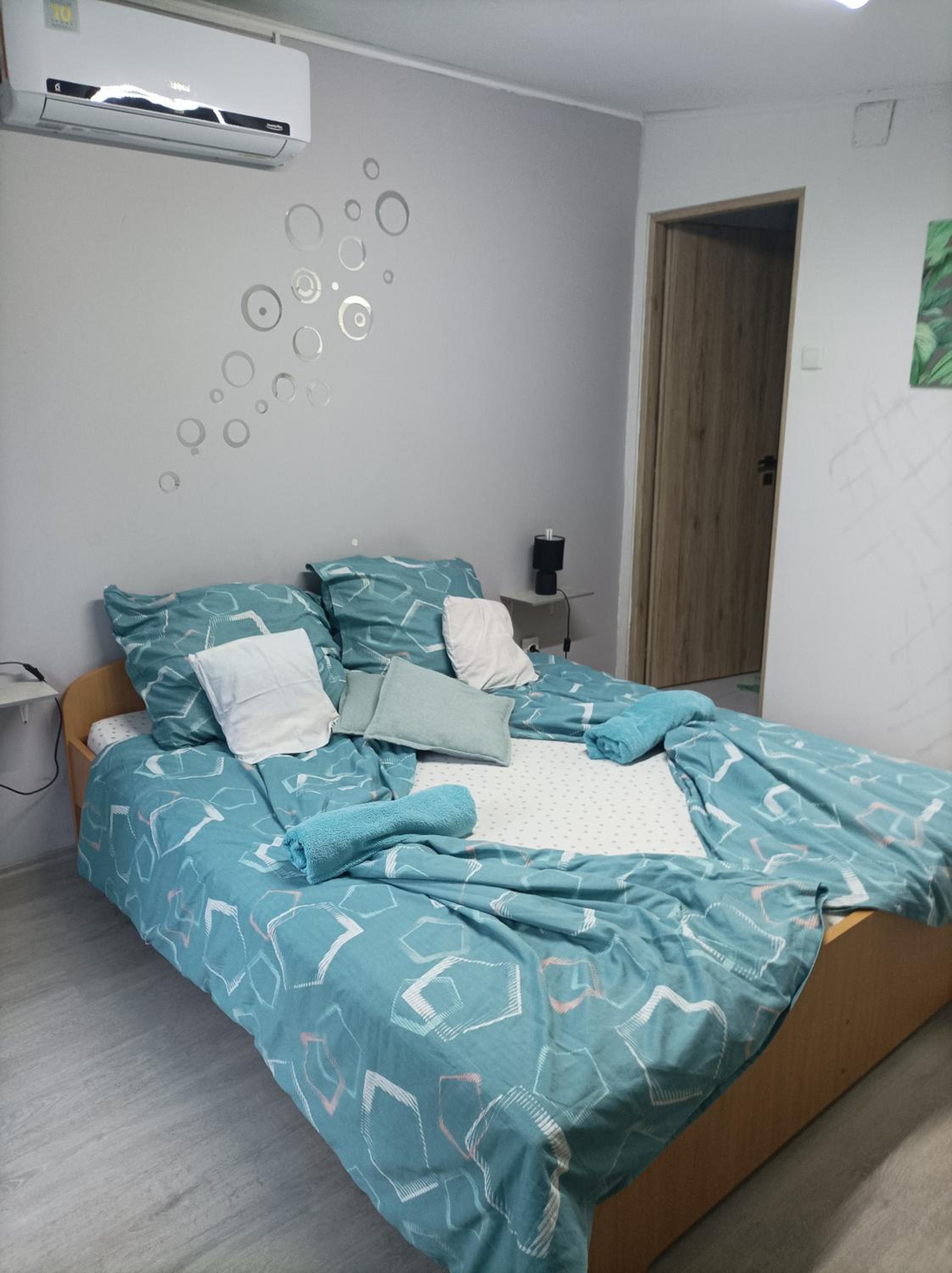 Standard Queen Room photo 1