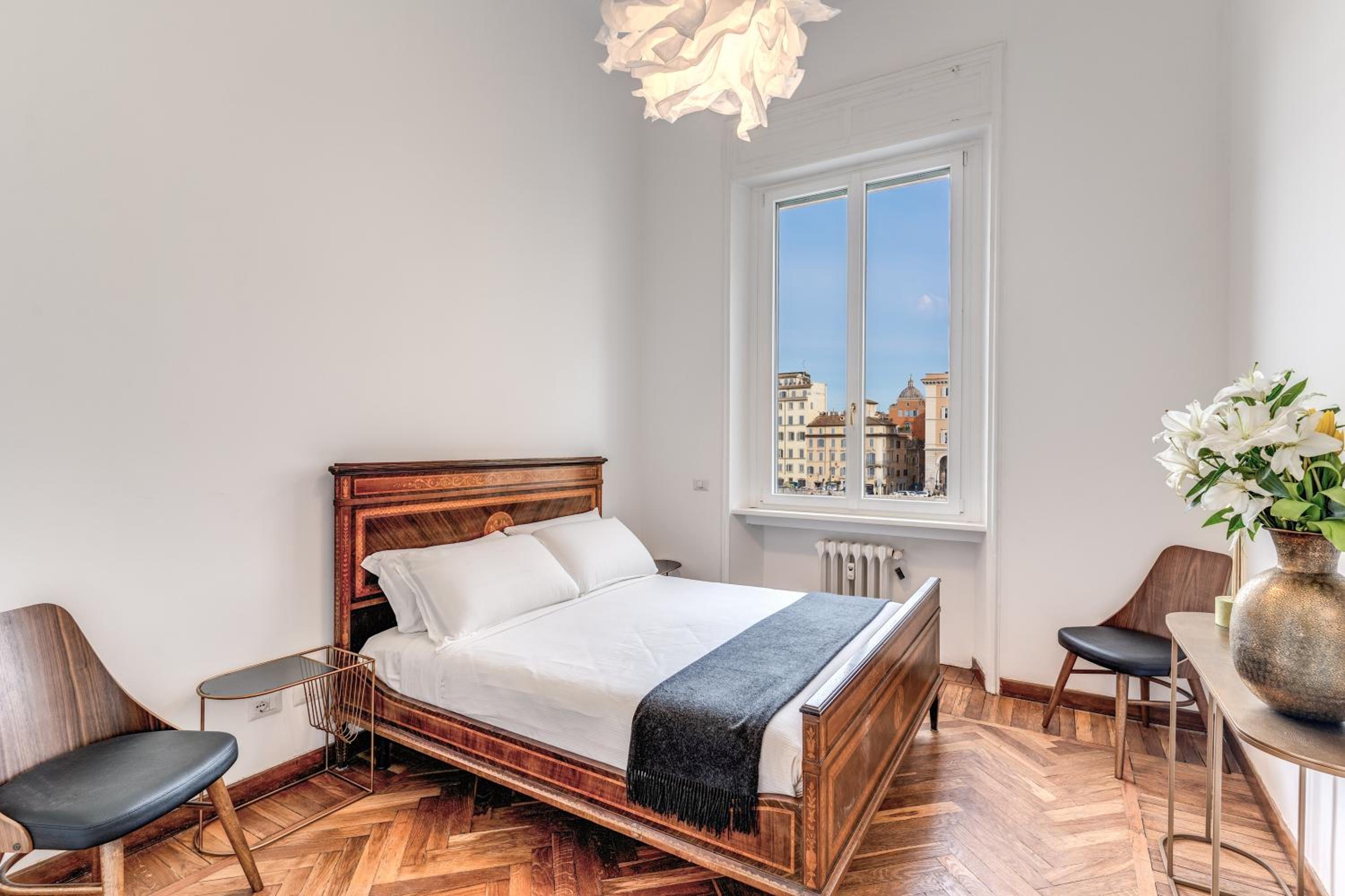 Three-Bedroom Apartment - Separate Building, Address: Lungotevere Raffaello Sanzio n.1 photo 2