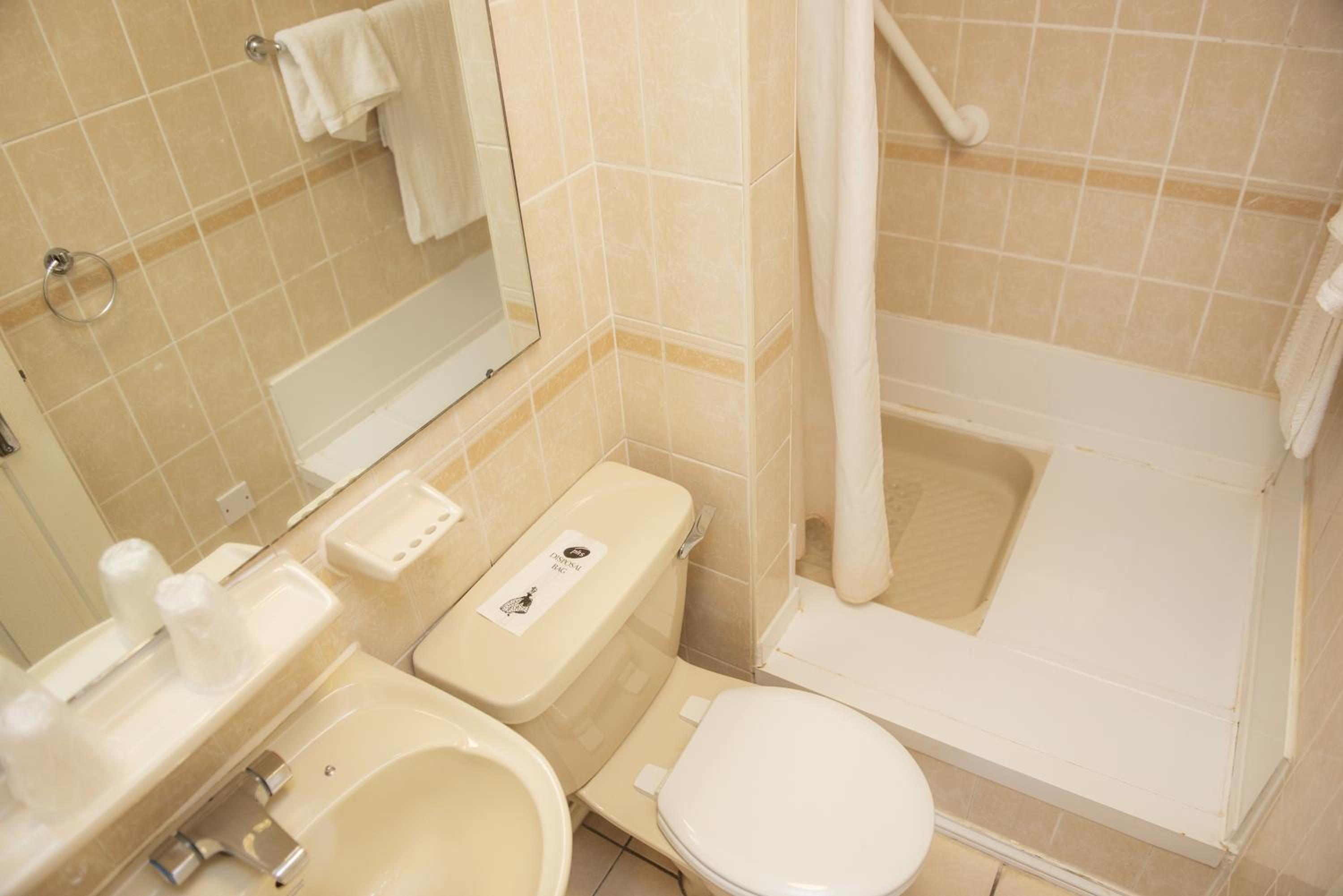 Standard Single Room photo 2