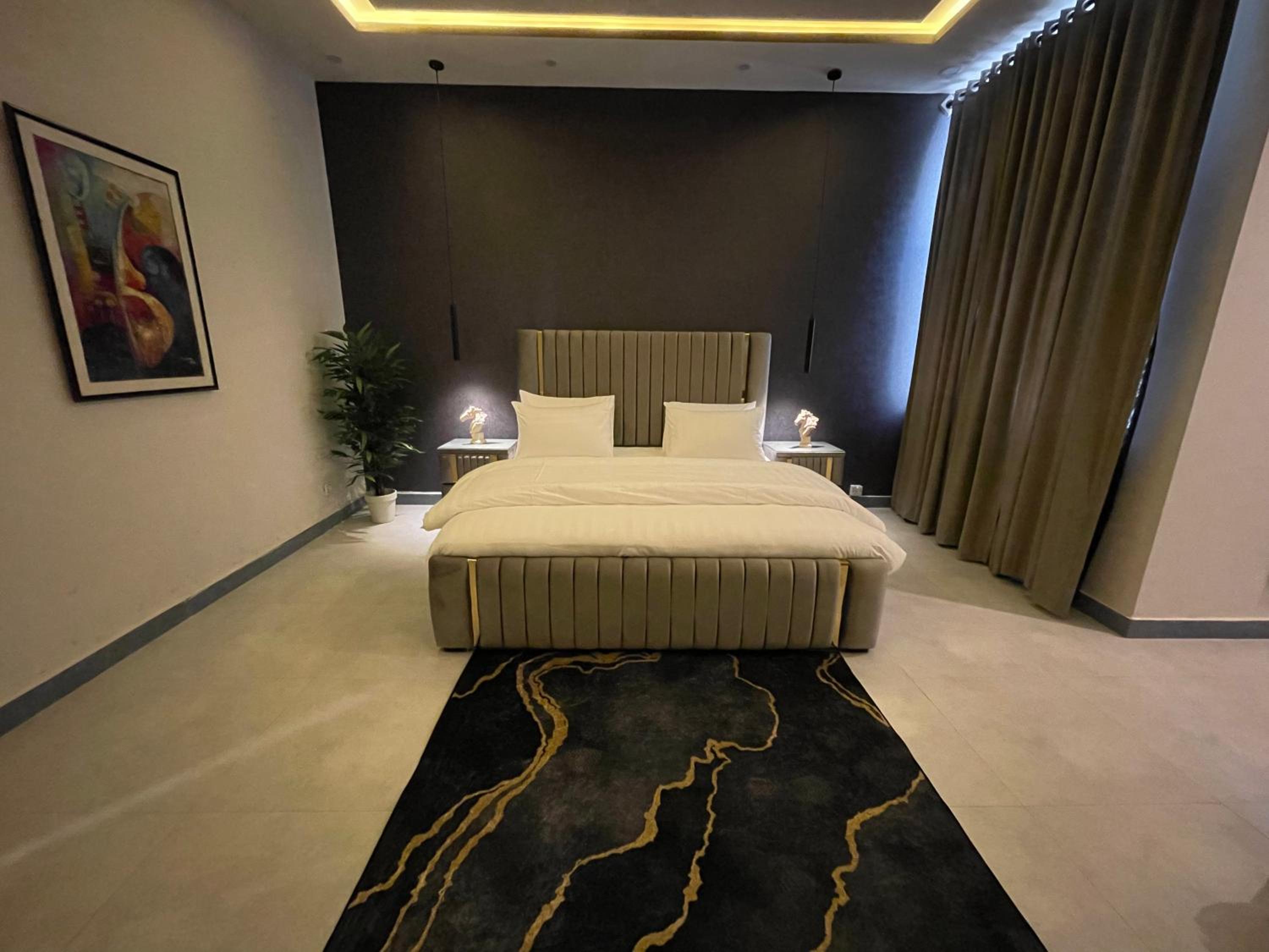 Budget Double Room photo 3