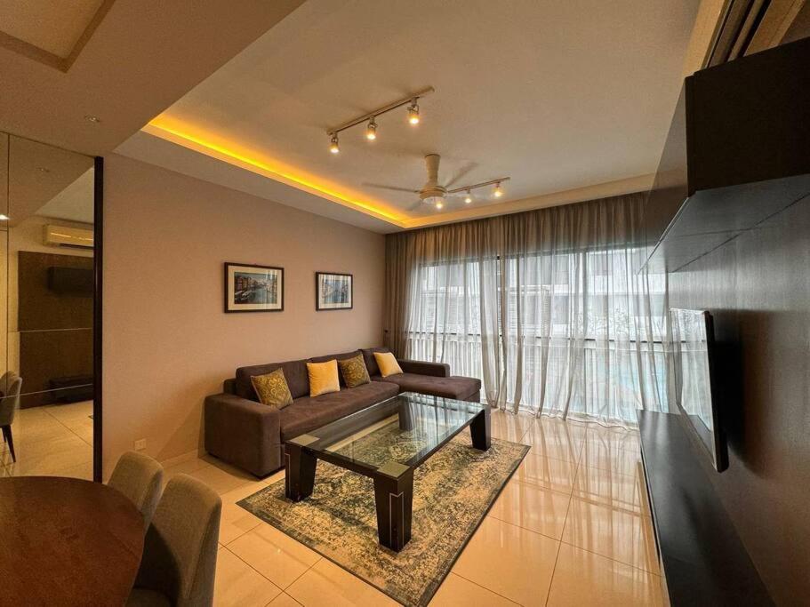 Three-Bedroom Apartment with Water View photo 1