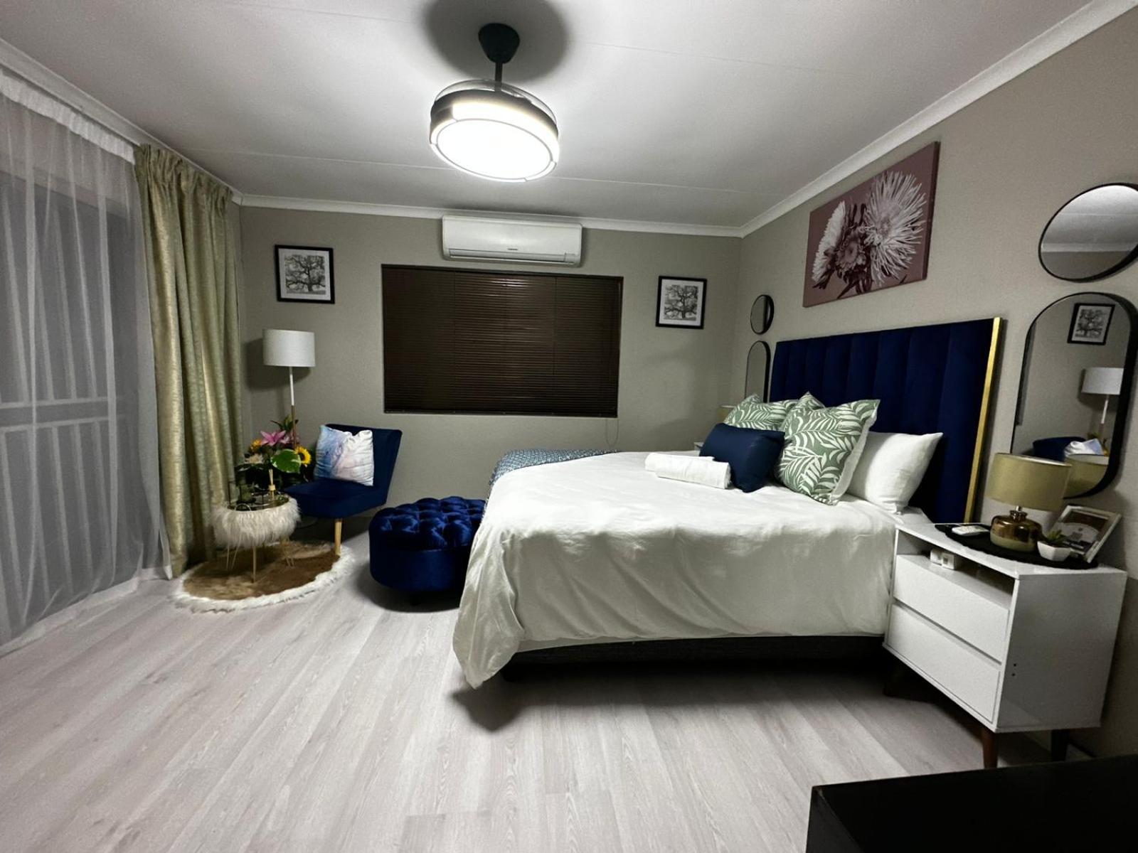 Three-Bedroom House photo 1