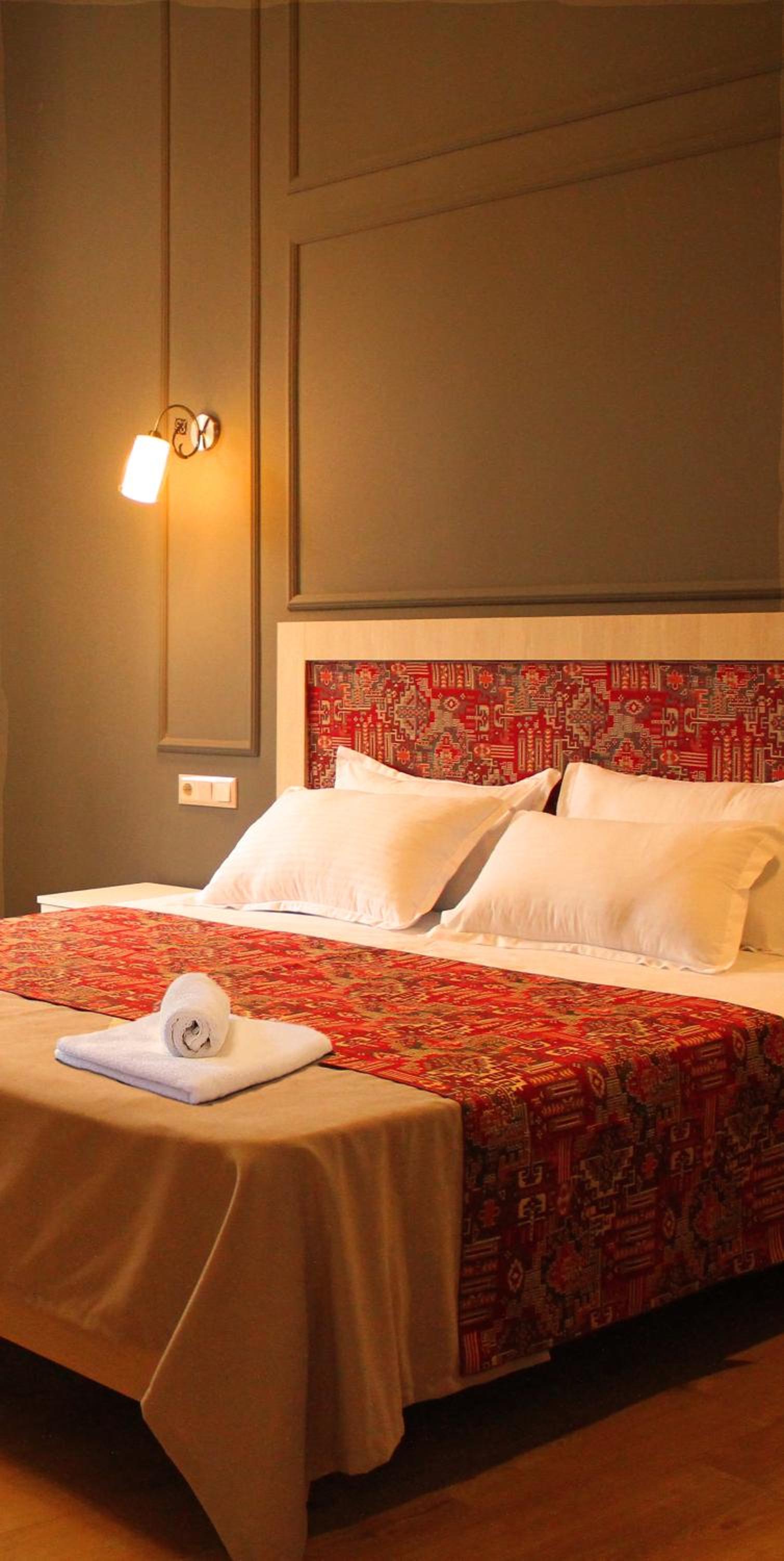 Large Double Room
