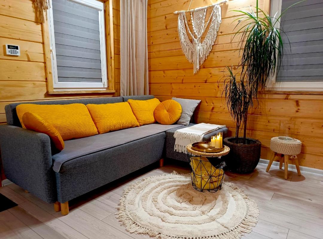 One-Bedroom House - Photo 19