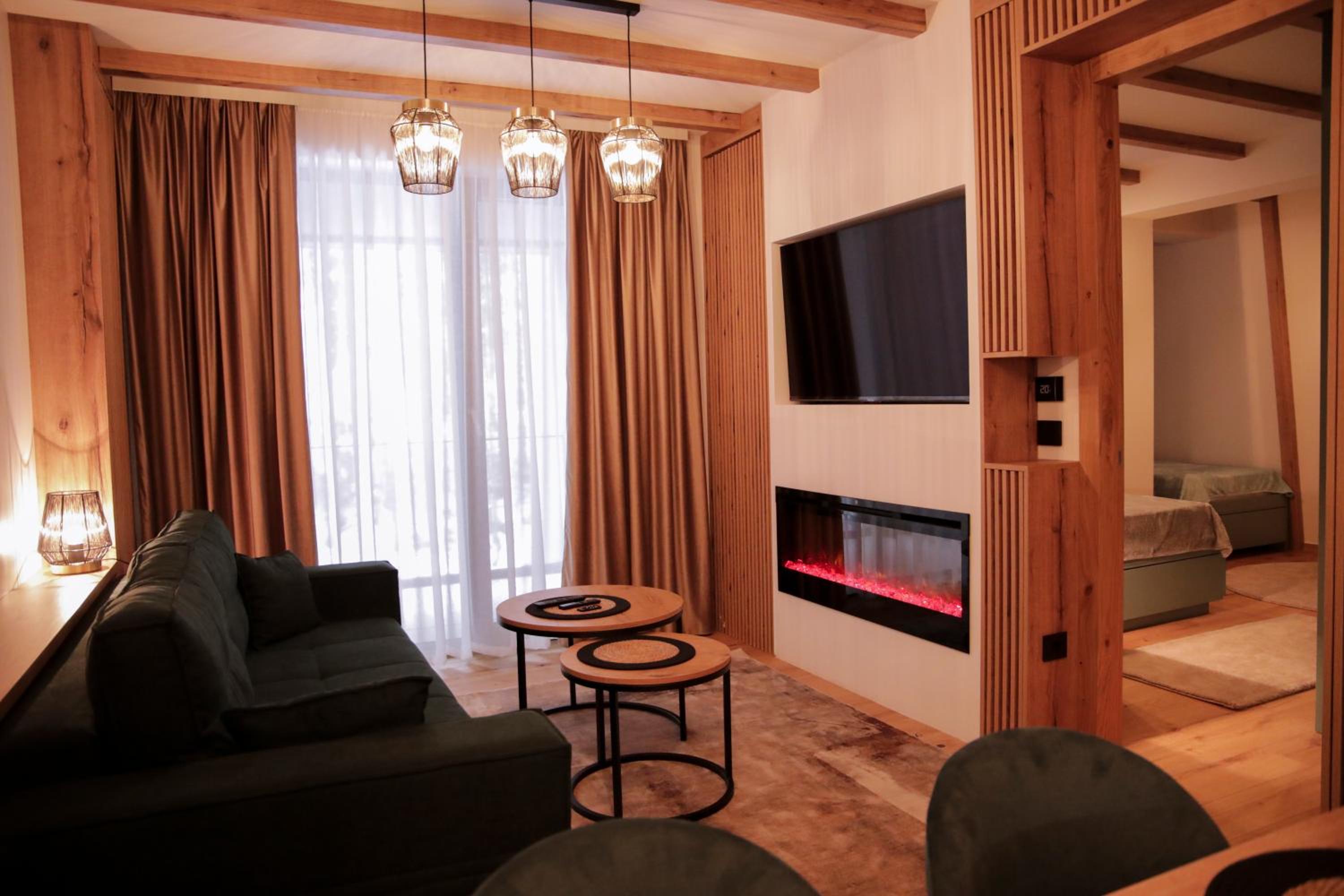 One-Bedroom Apartment with Terrace photo 1