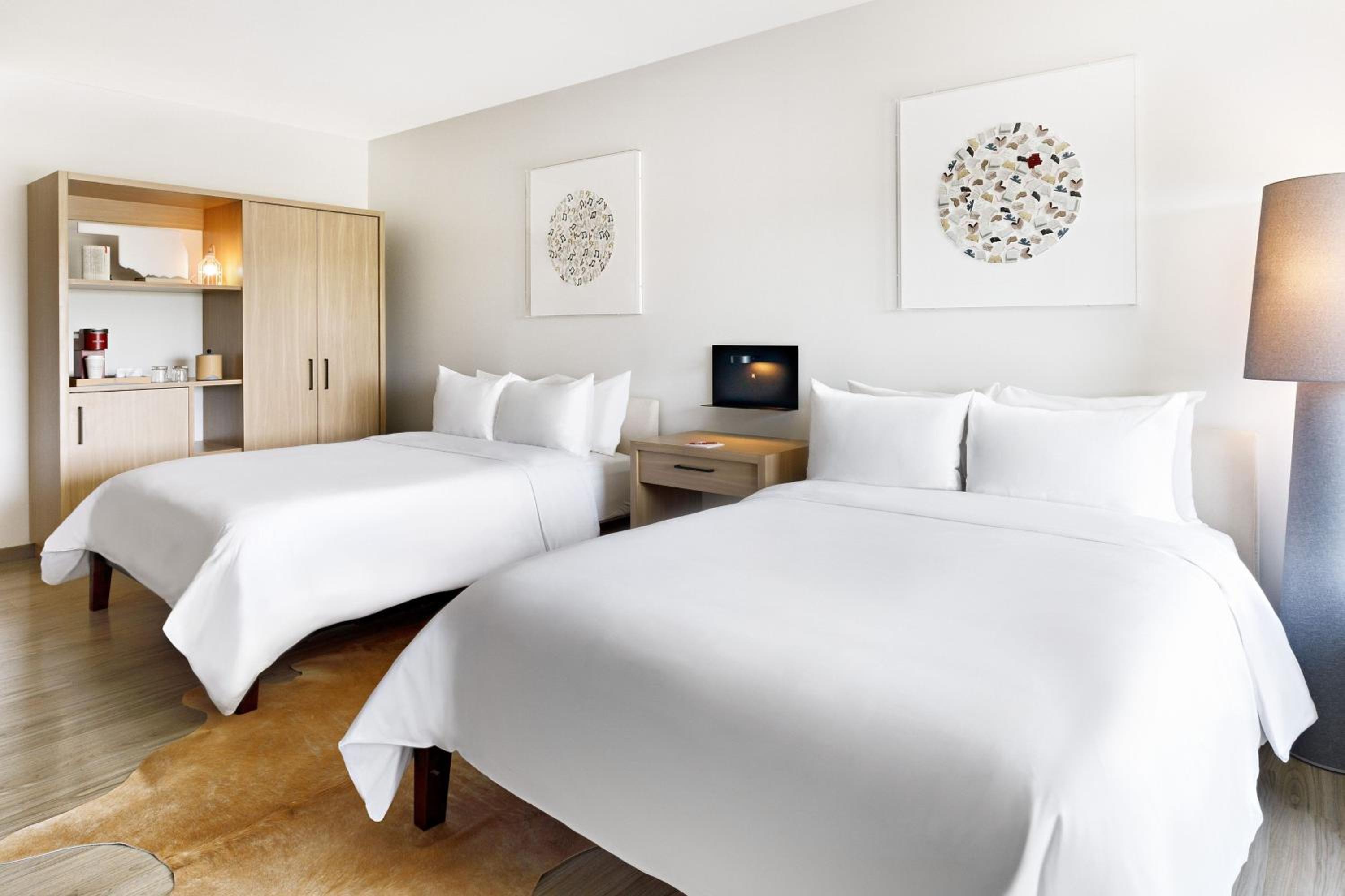 Queen Room with Two Queen Beds - Photo 1