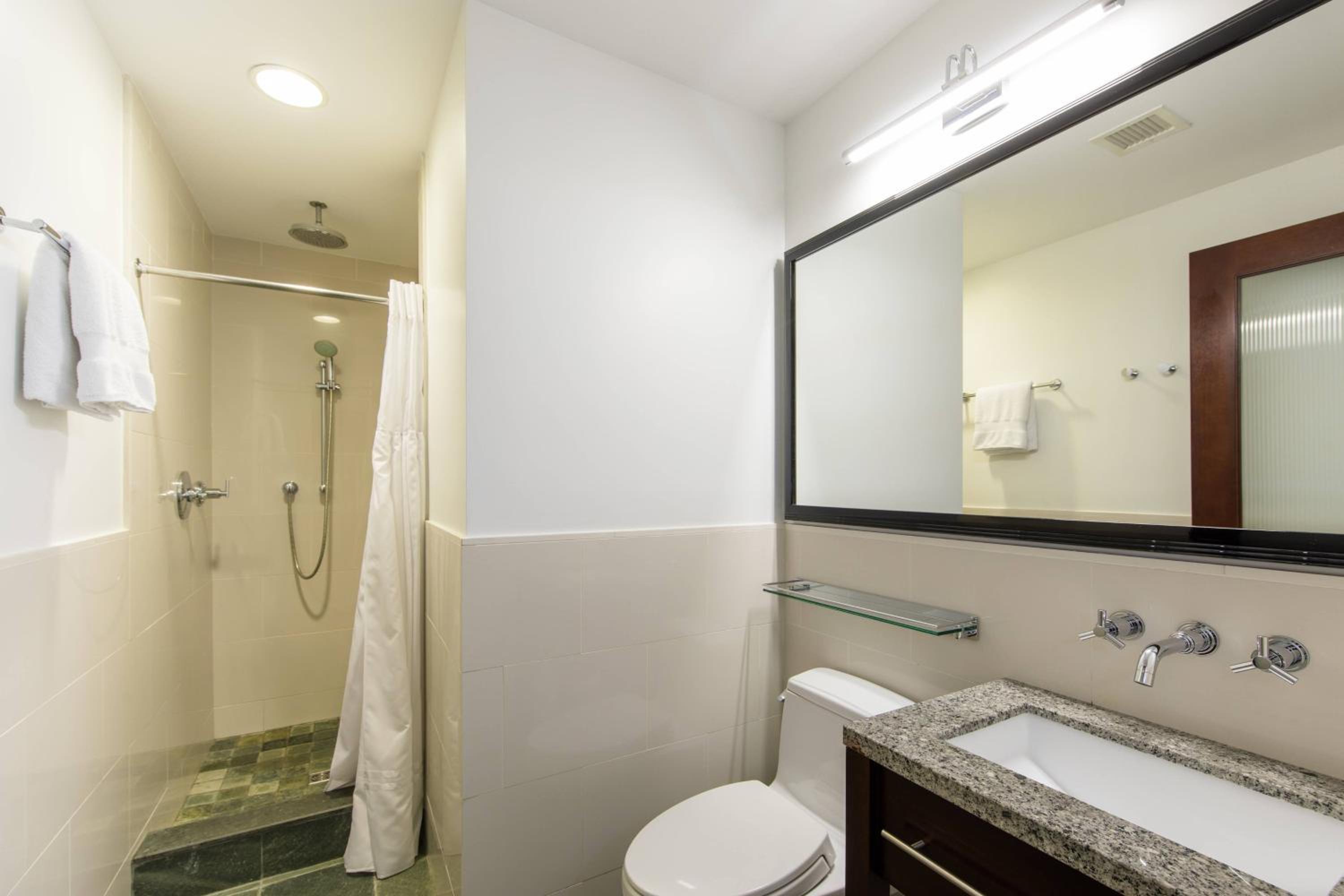 Deluxe Room with Two Double Beds