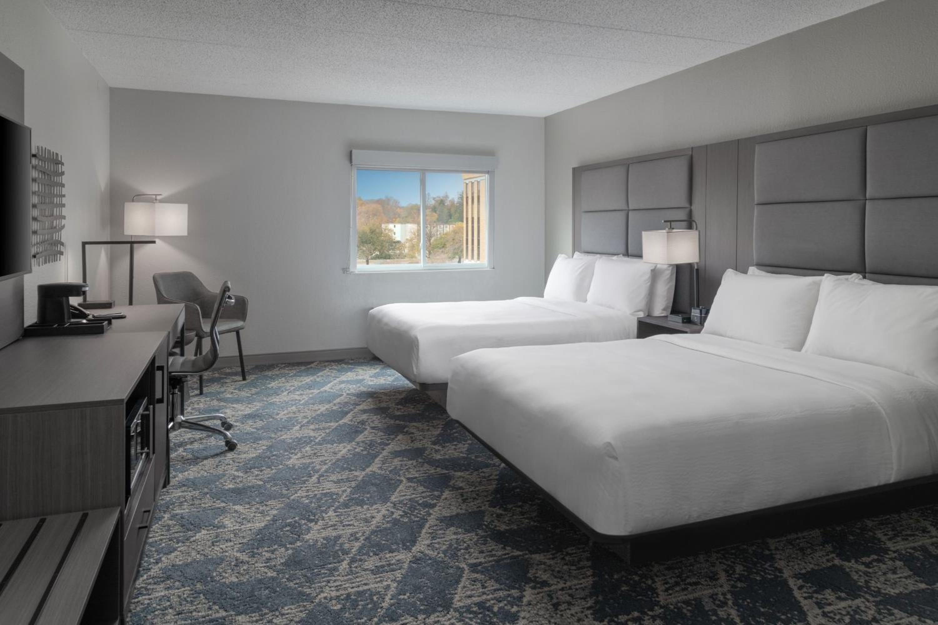 Queen Room with Two Queen Beds - Photo 1