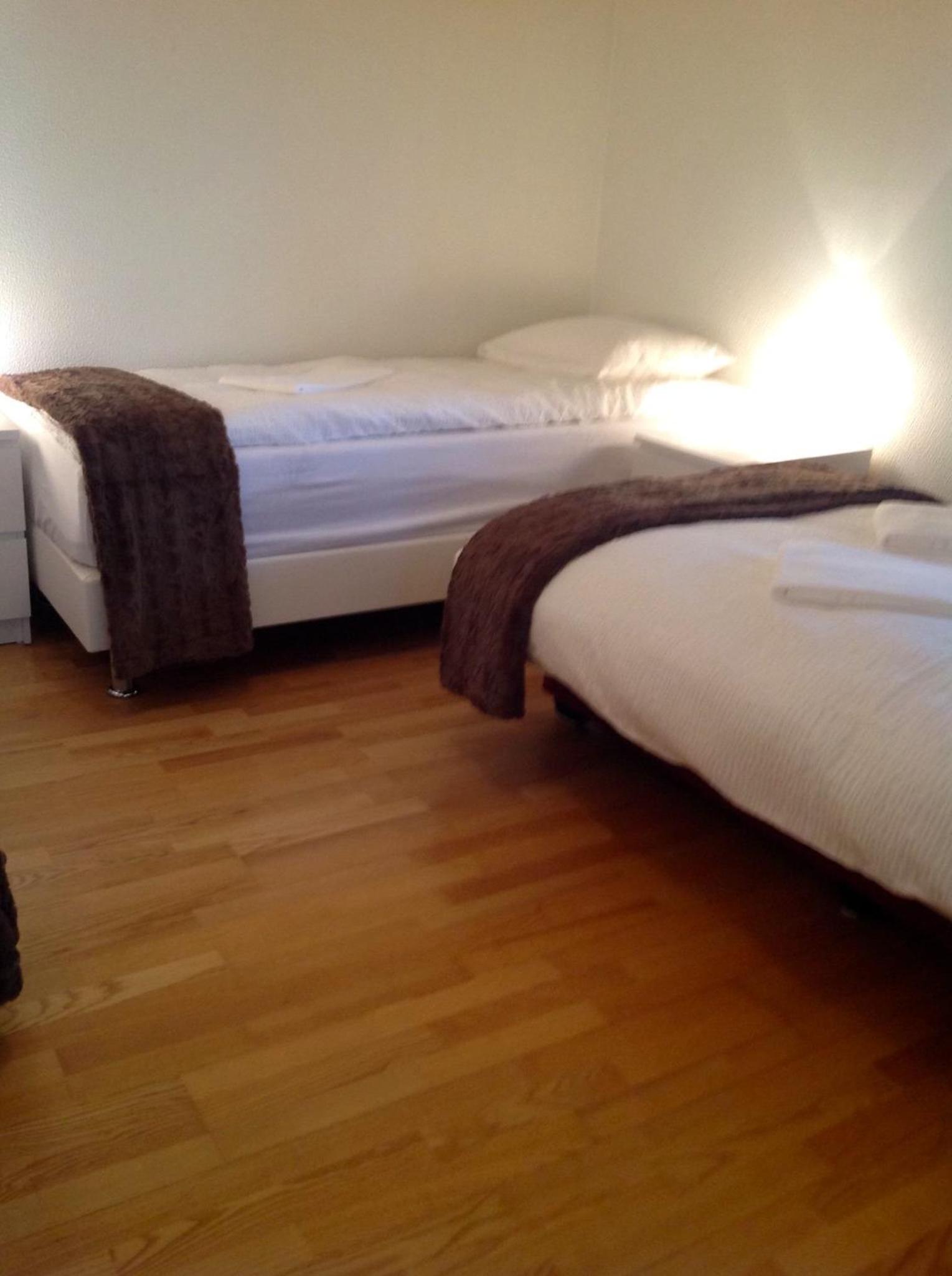 Three-Bedroom Apartment photo 2