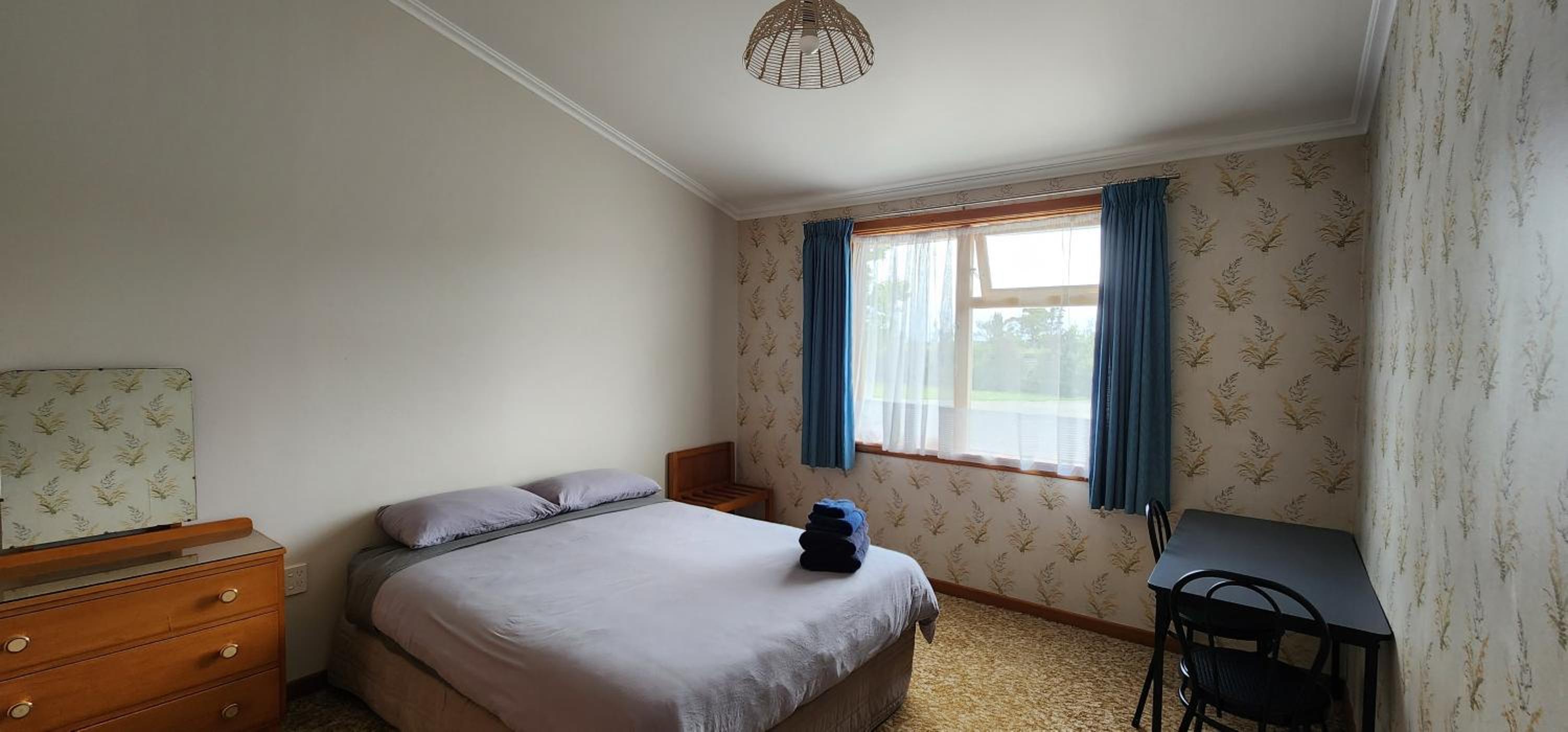 Queen Room photo 3
