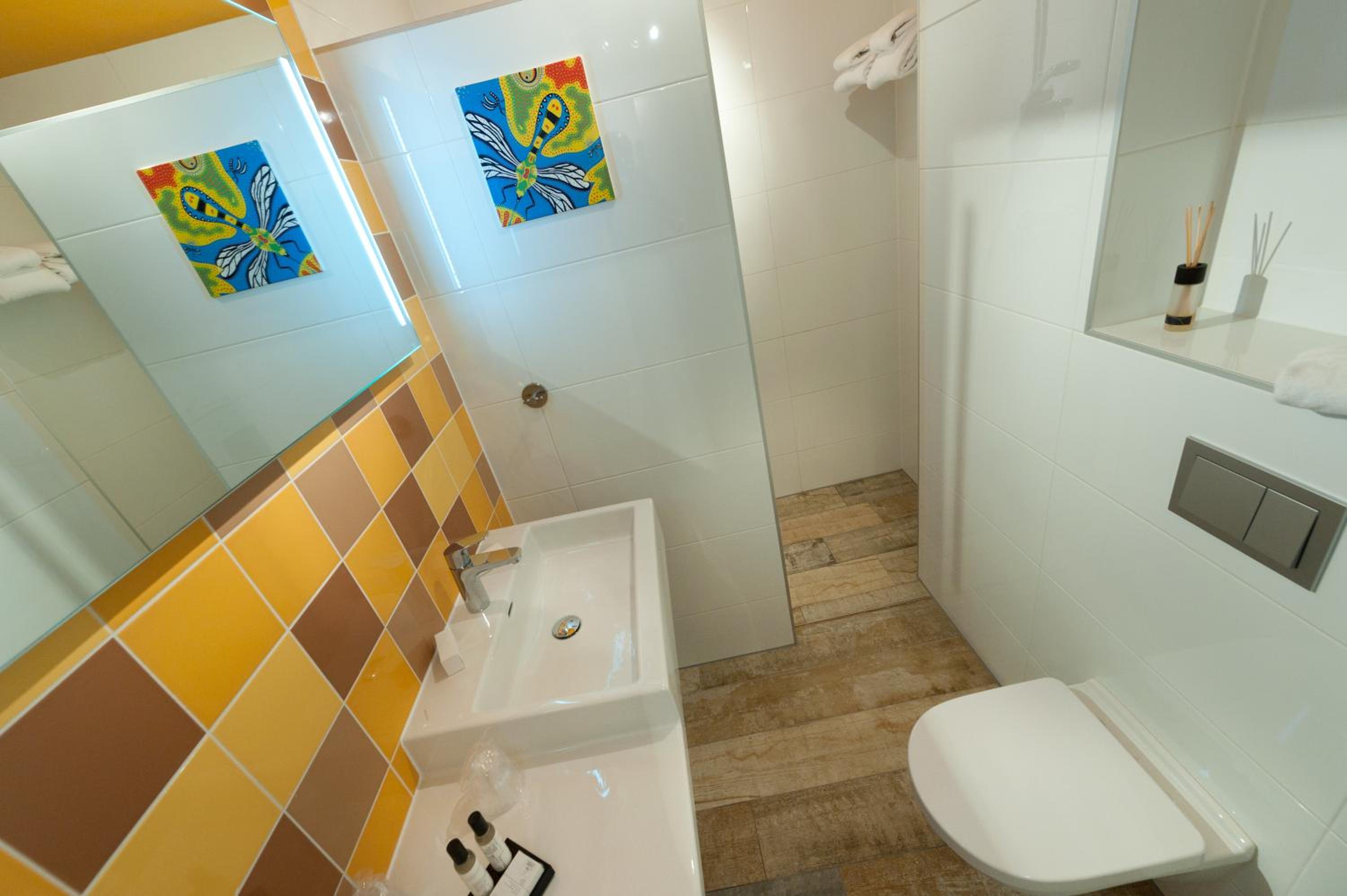 Art Double Room - Photo 9