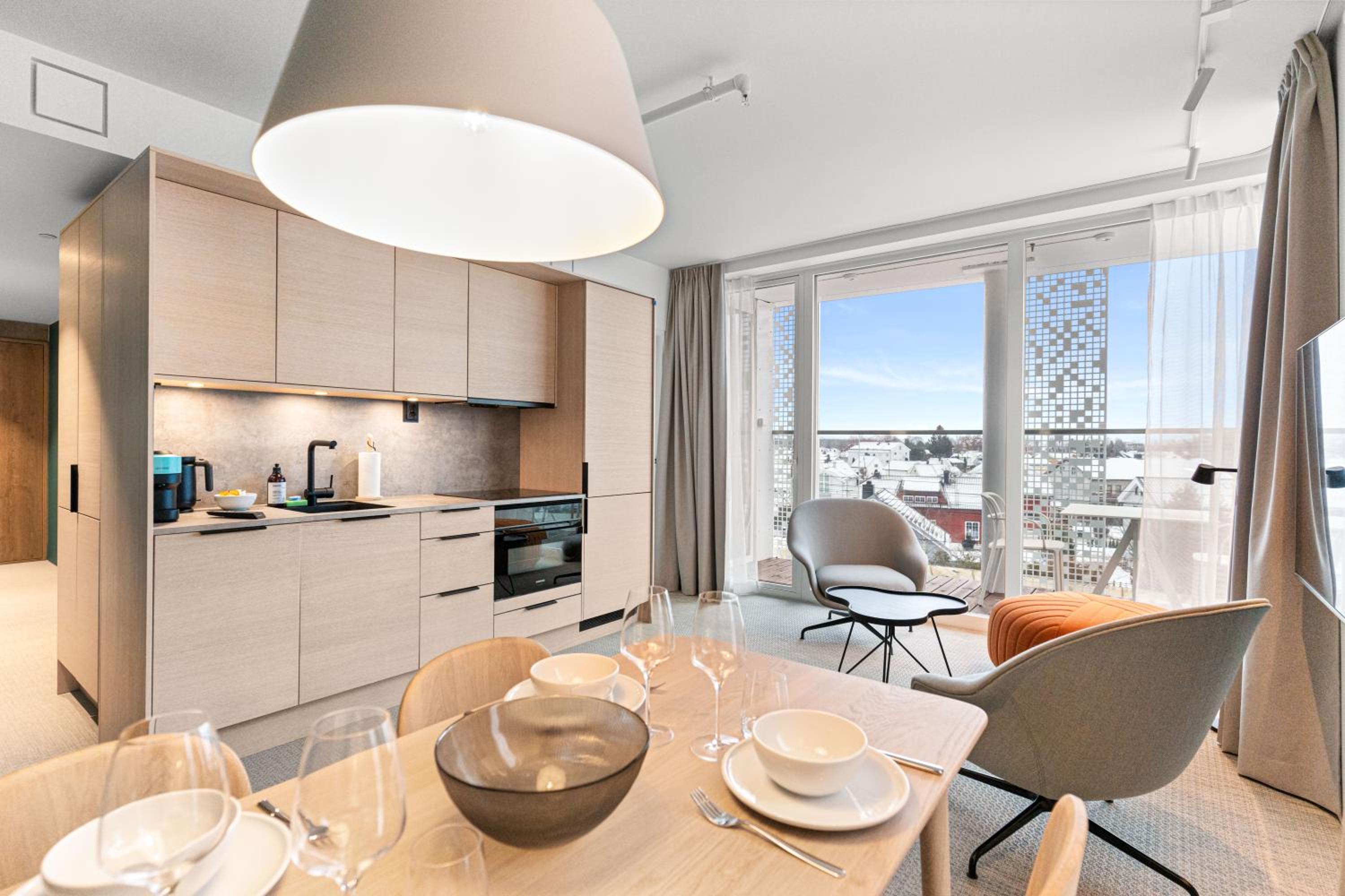 Apartment with Two Bedrooms and Balcony  - Photo 3
