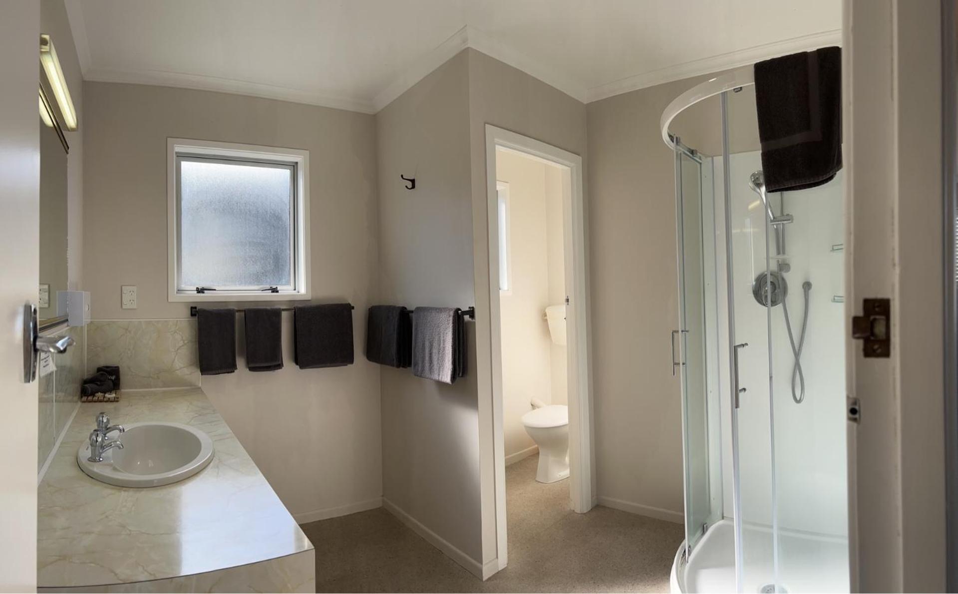Two-Bedroom Family Suite - Photo 8
