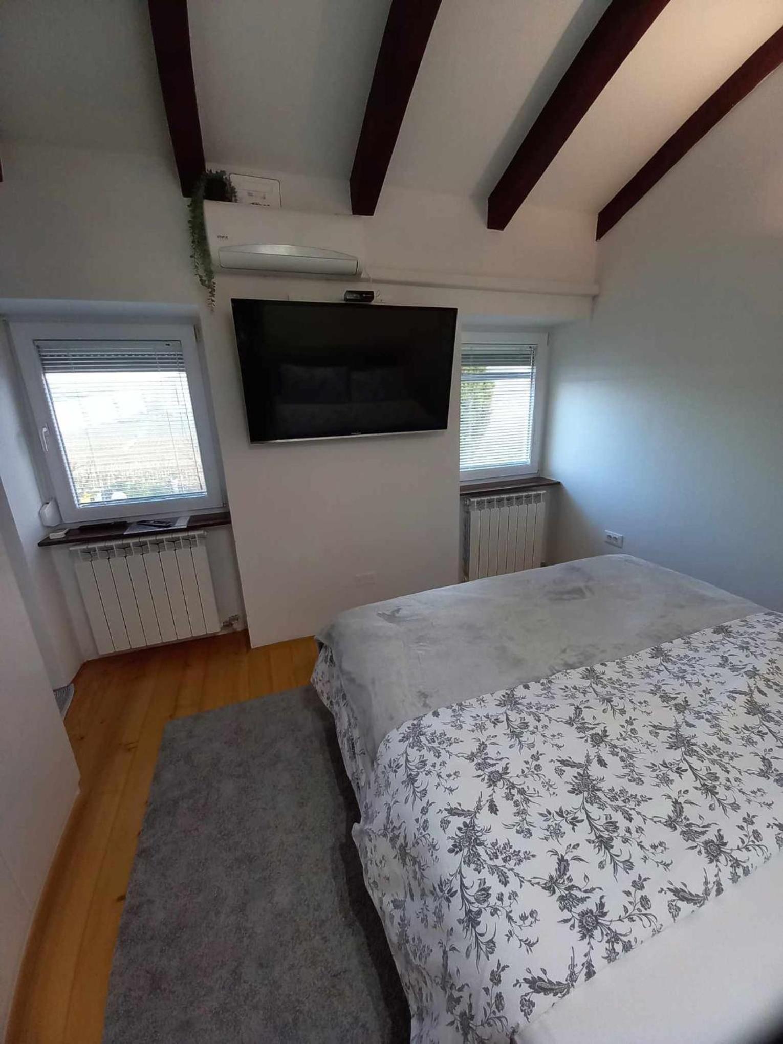 Two-Bedroom House photo 1