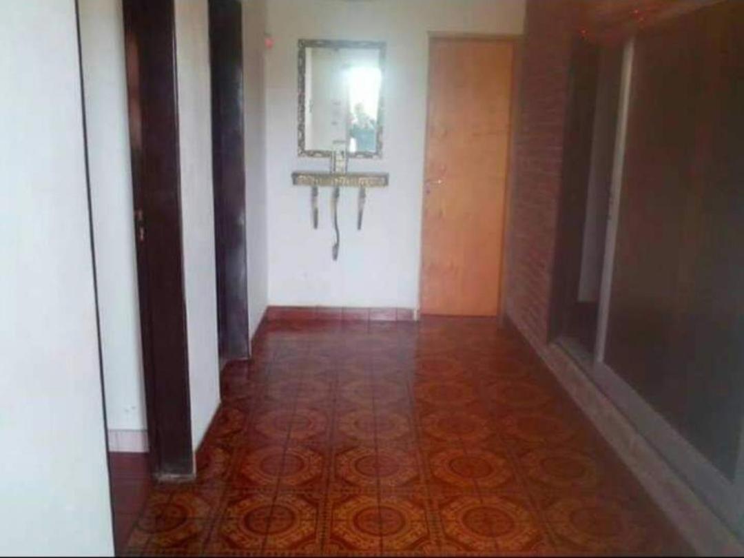 One-Bedroom House photo 2