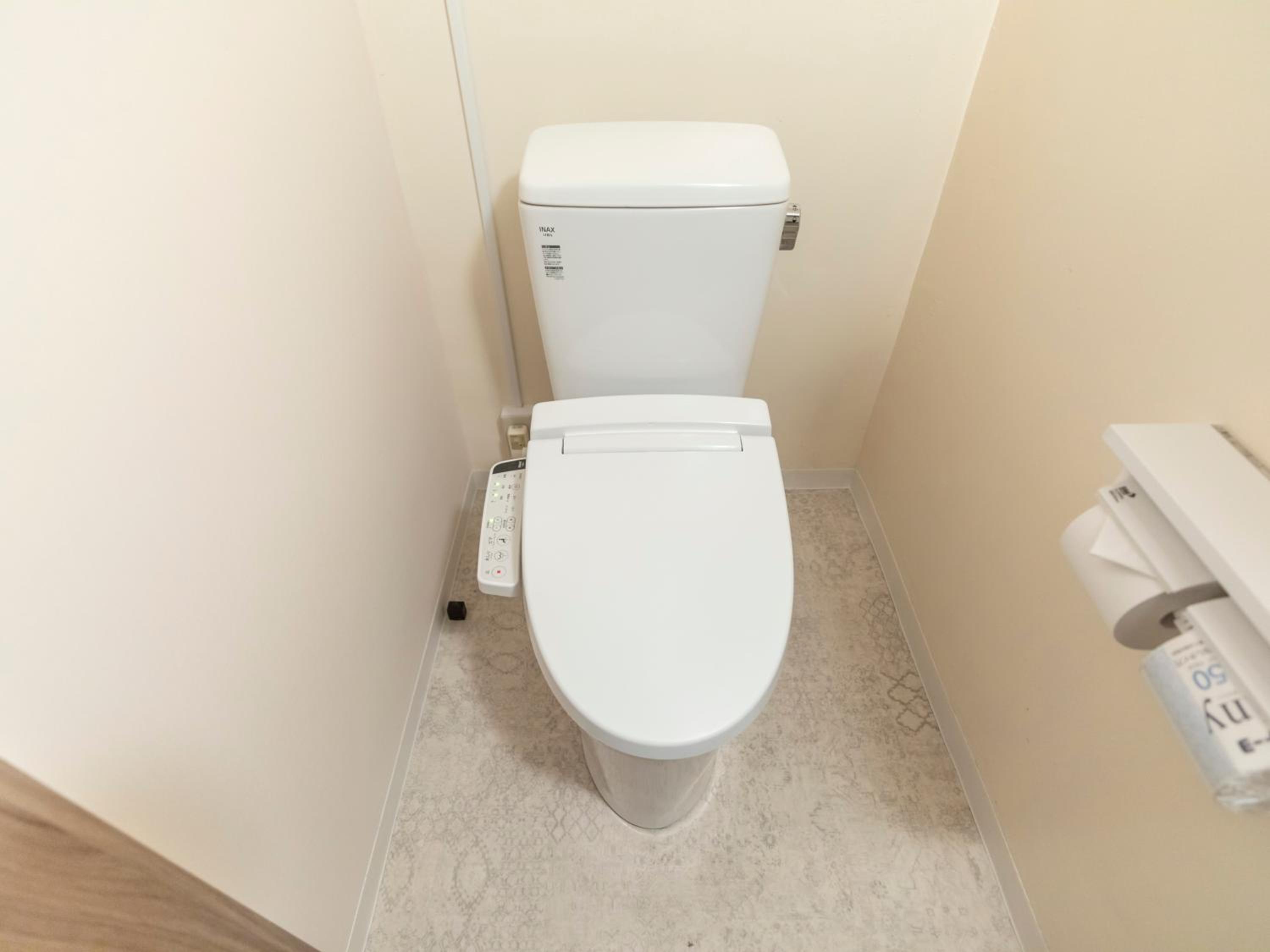 Twin Room with Shower - Photo 4