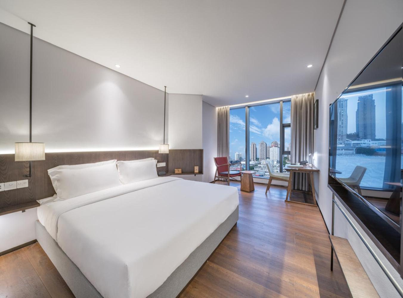 Superior Queen Room