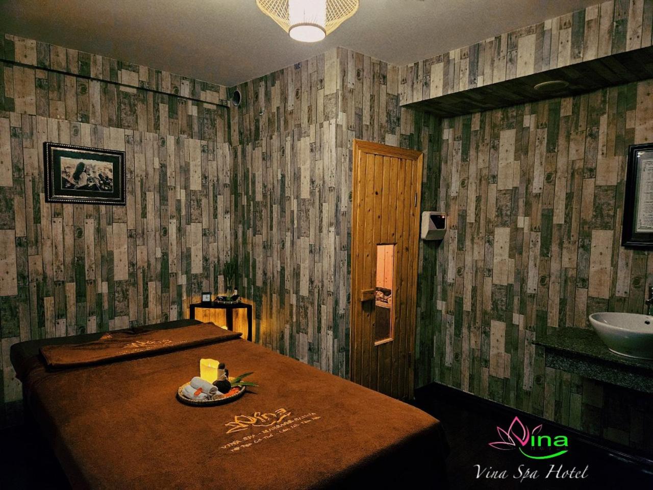 Deluxe Twin Room - Photo 18