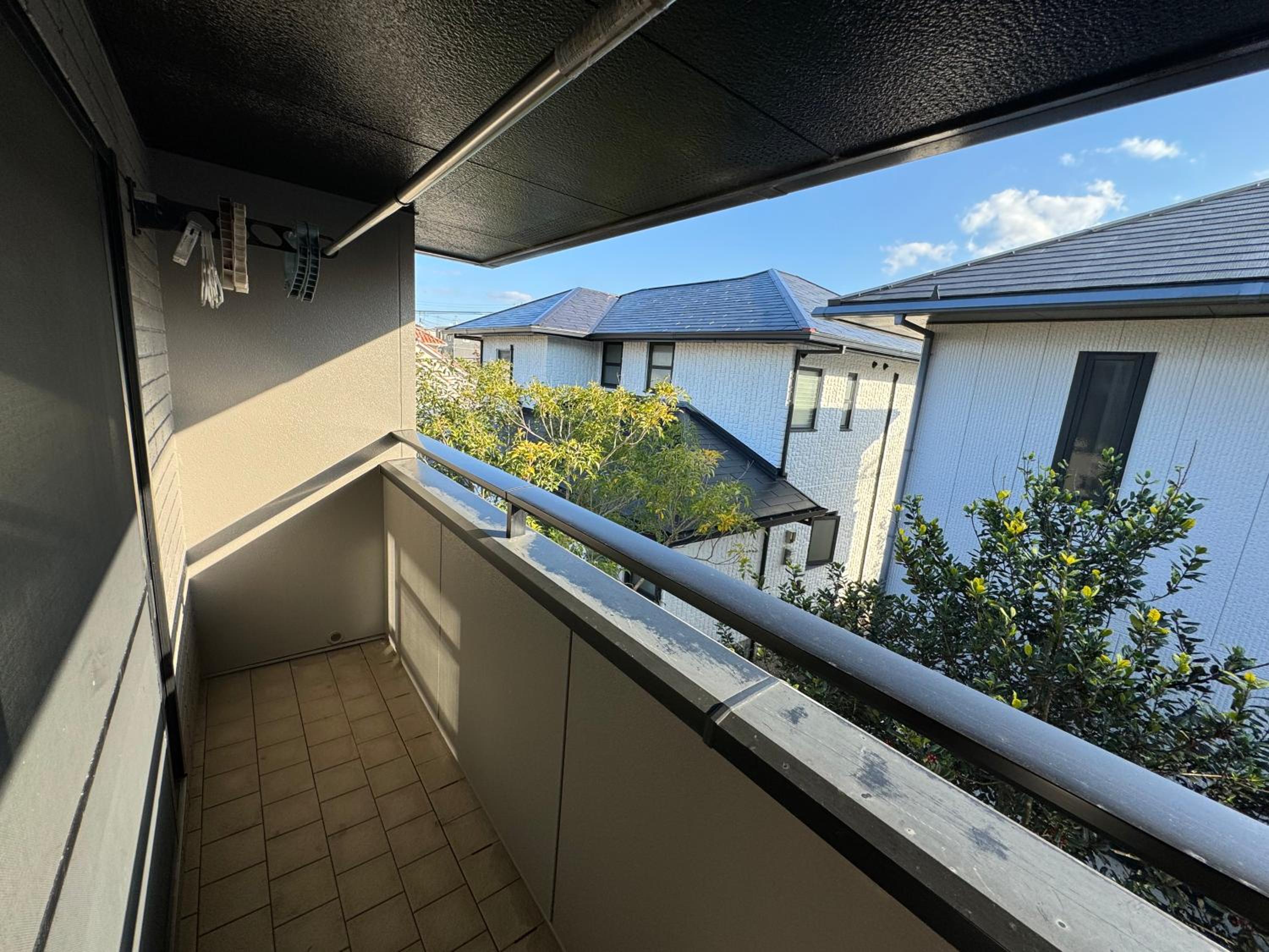 Double Room with Balcony - Photo 11
