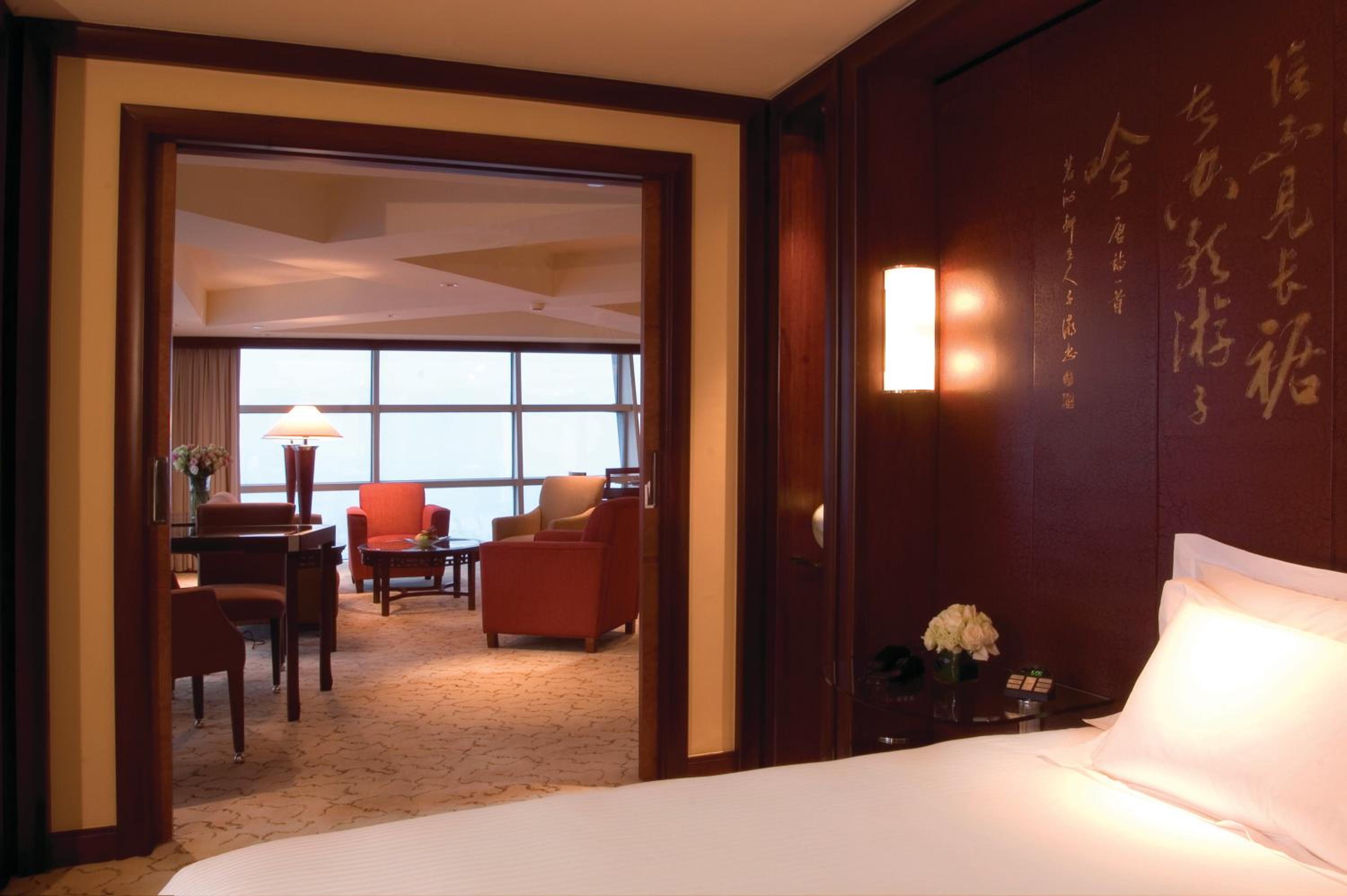 Diplomat Suite