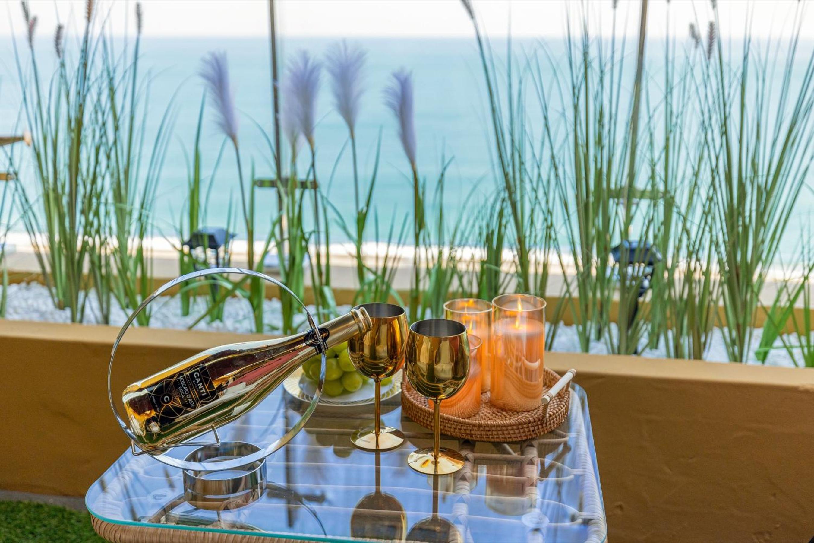 Panoramic Ocean Glamping Caravan - Photo 15