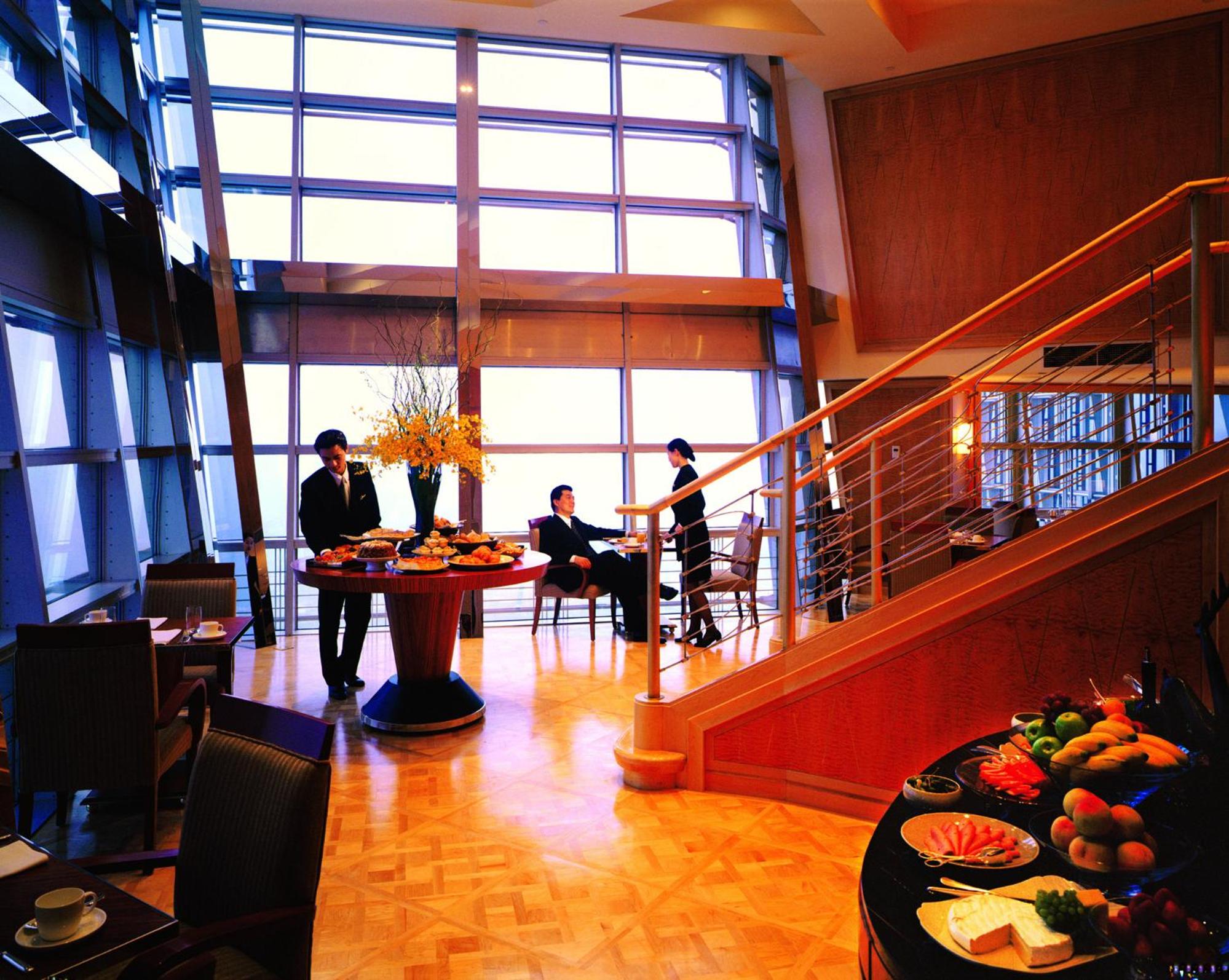 Twin Room - Club Access