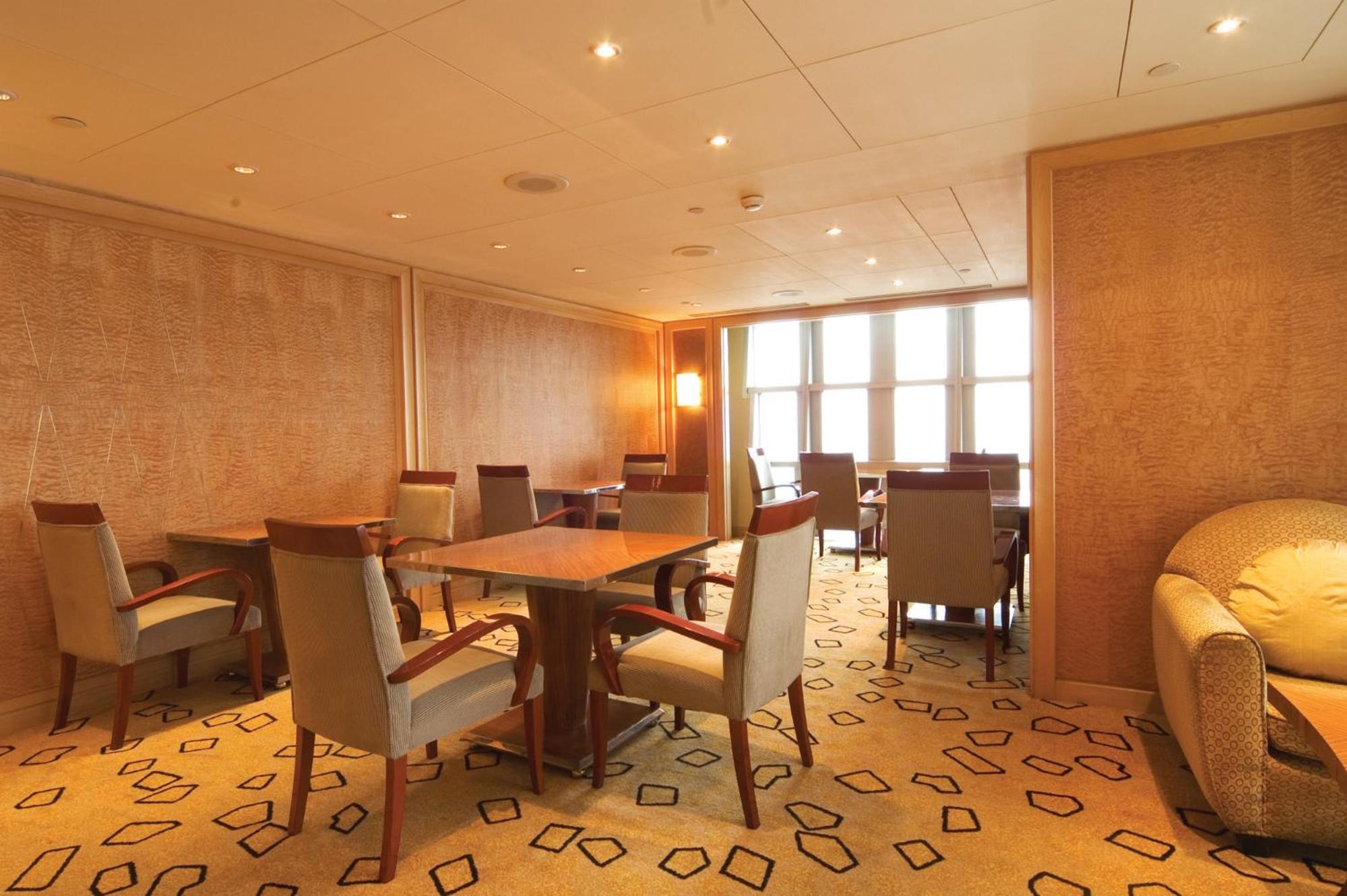 King Room - Club Access - Photo 5