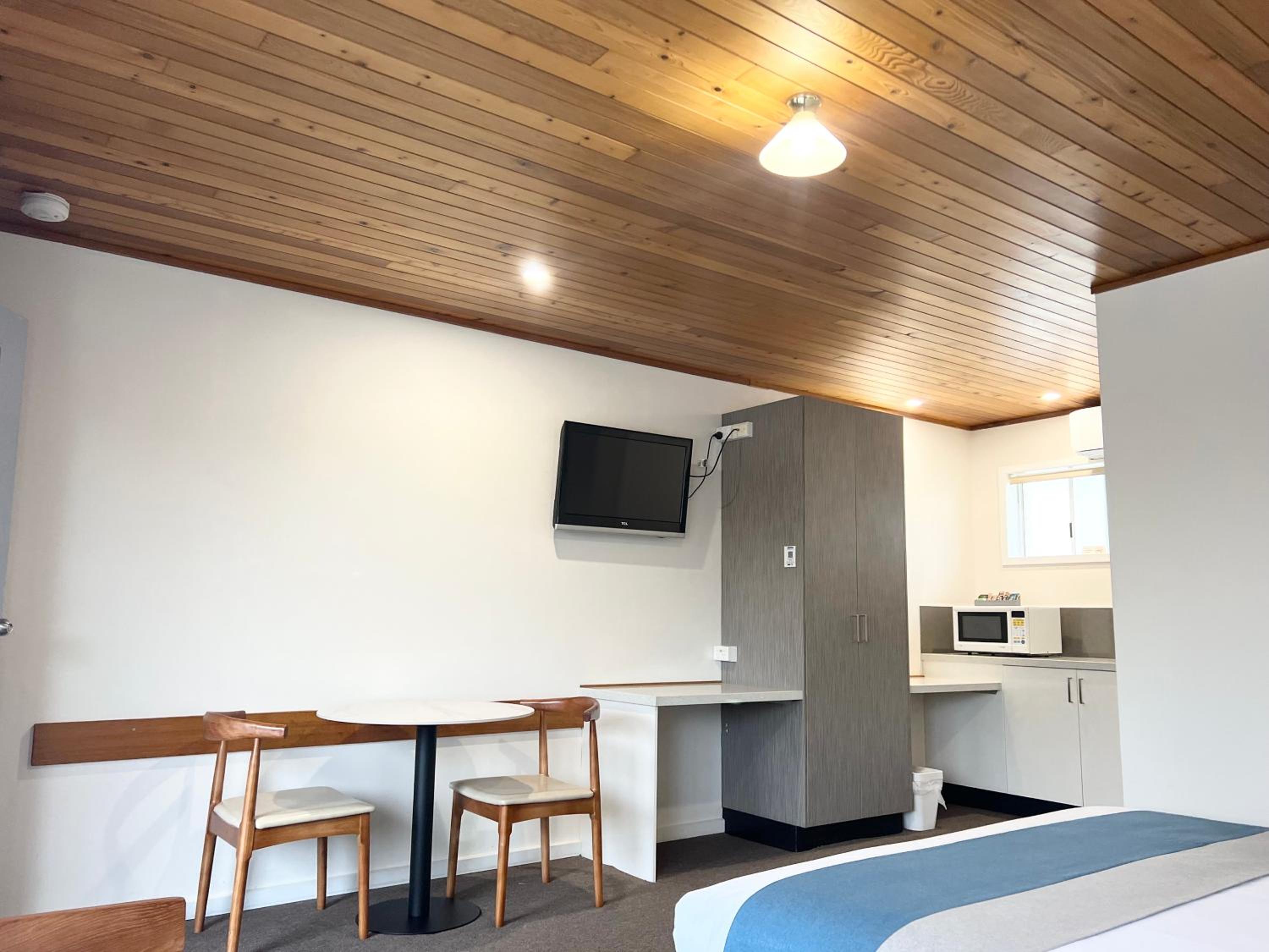 Double Room - Photo 3