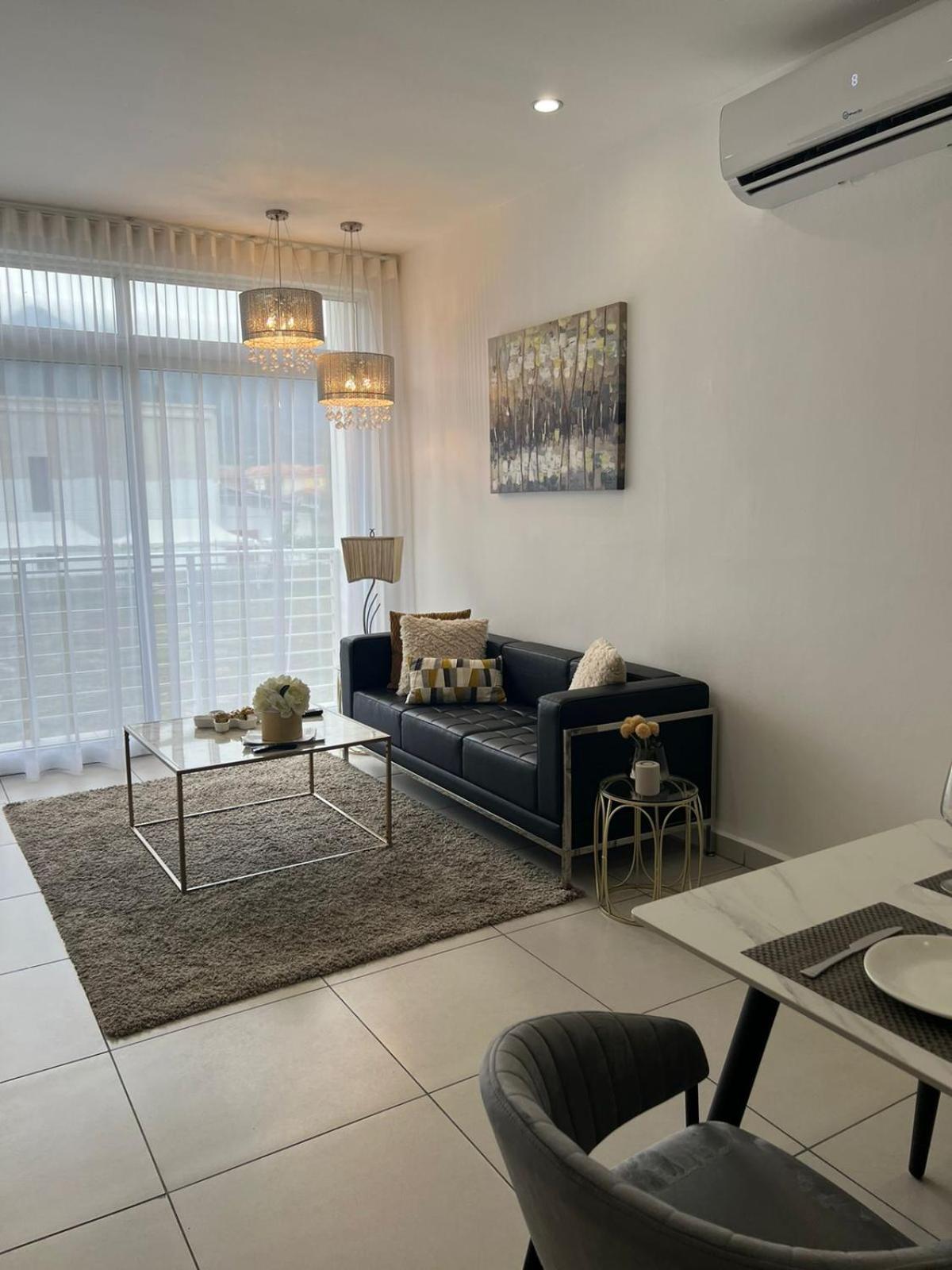 Two-Bedroom Suite photo 1