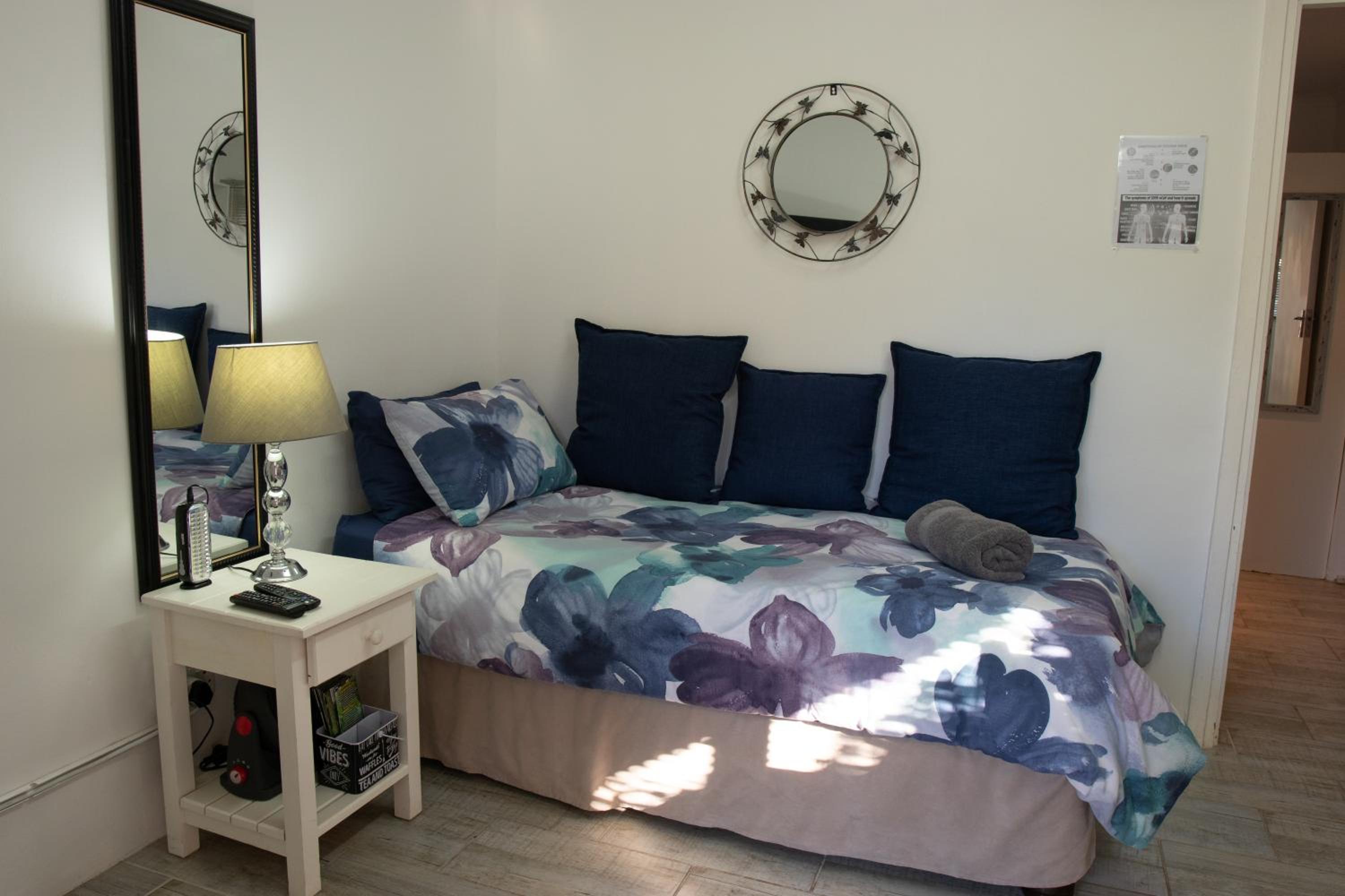 Apartment - Photo 2