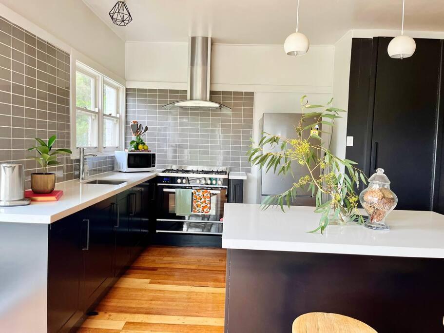Four-Bedroom House photo 3