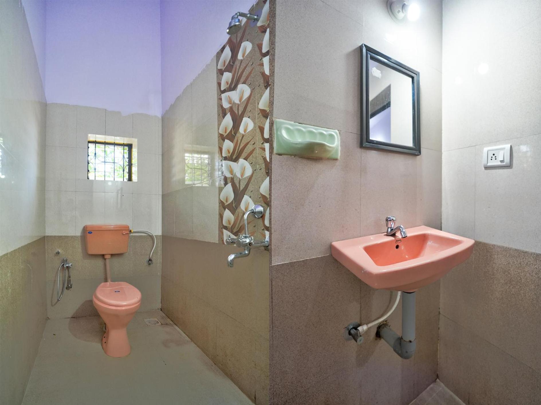 Two-Bedroom Apartment - Photo 9
