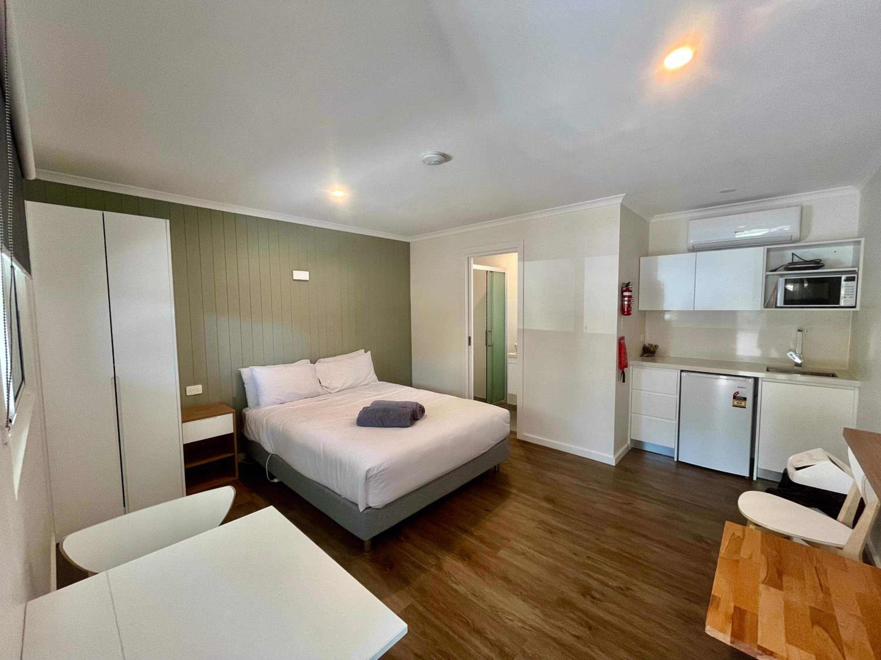 Deluxe Double Room - Photo 3