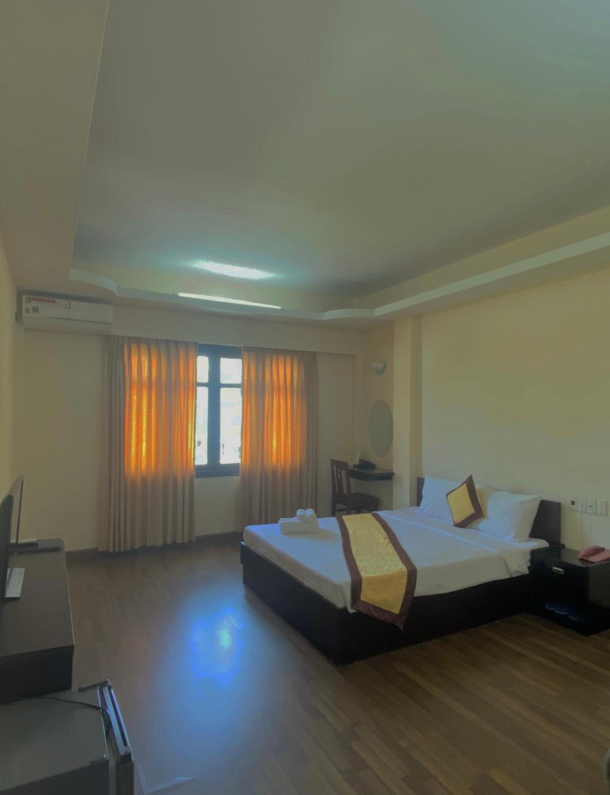 Standard Double Room - Photo 2