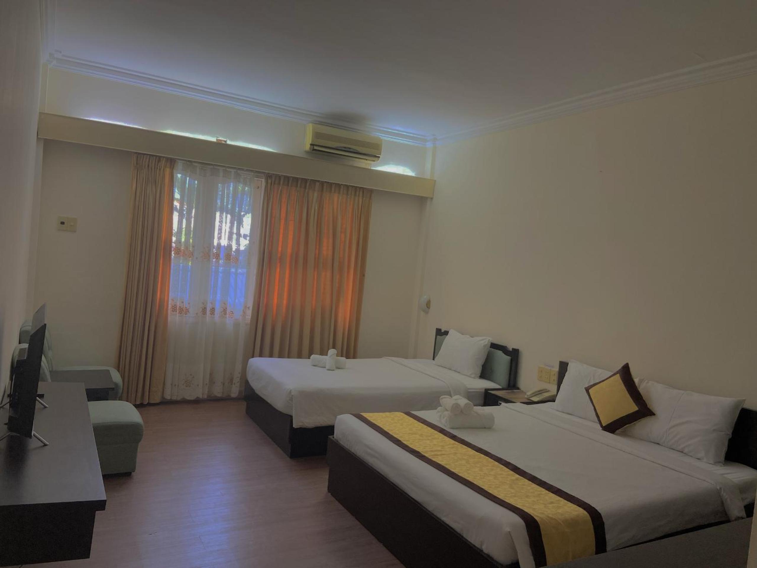 Standard Triple Room - Photo 5